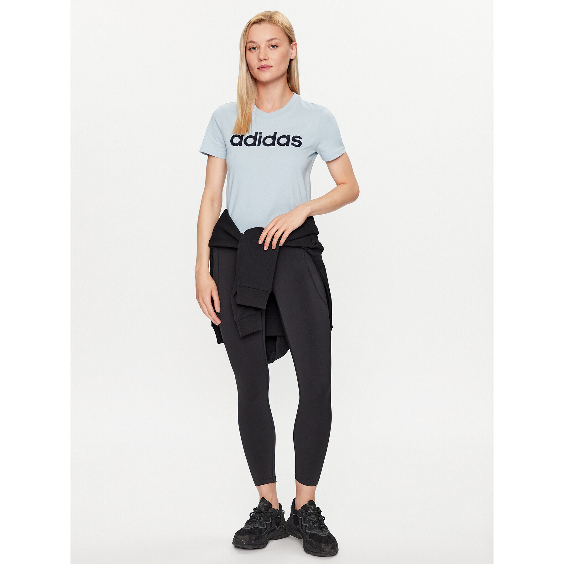 adidas Тишърт Essentials Slim Logo T-Shirt IM2832 Син Slim Fit - Pepit.bg