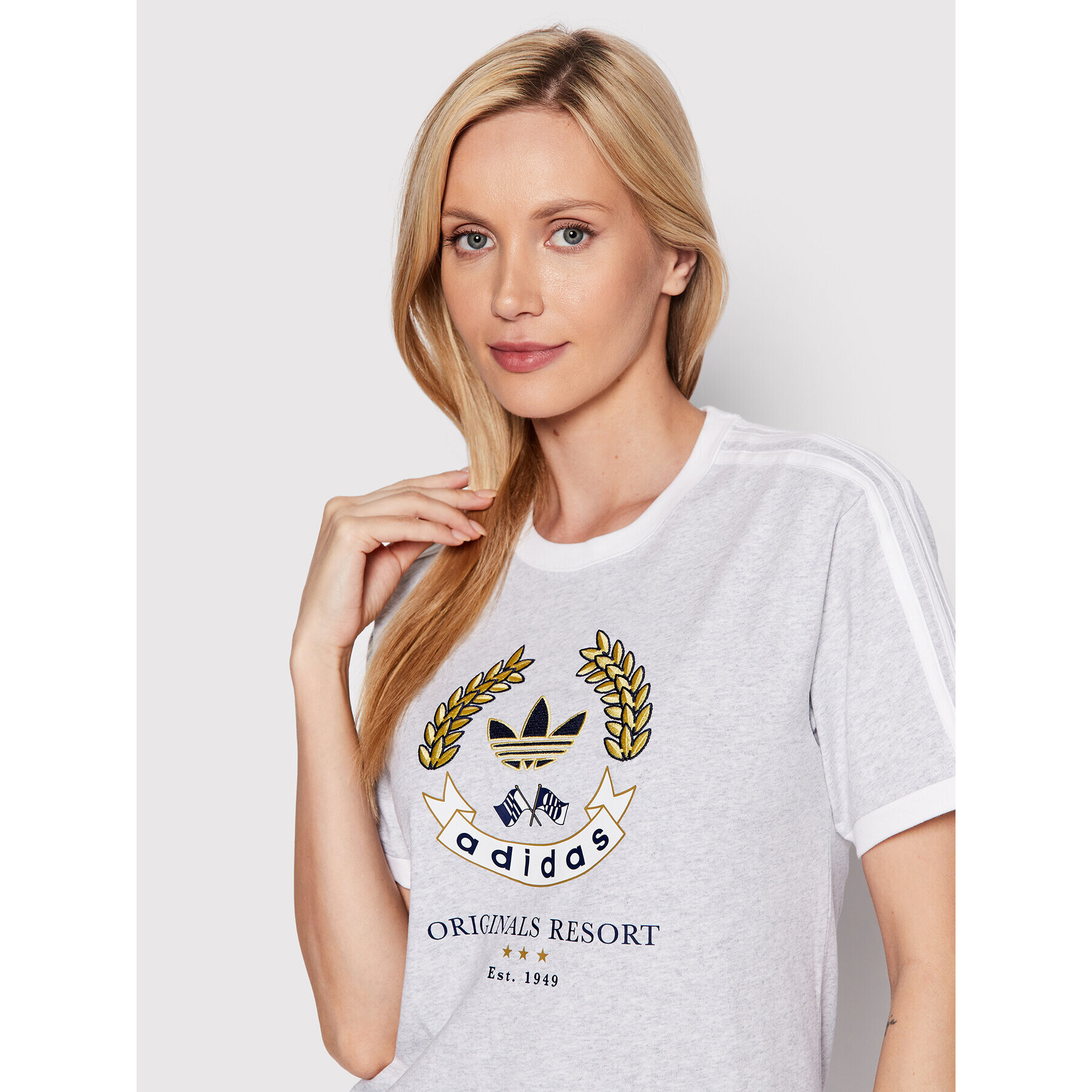 adidas Тишърт Graphic HL6554 Сив Loose Fit - Pepit.bg