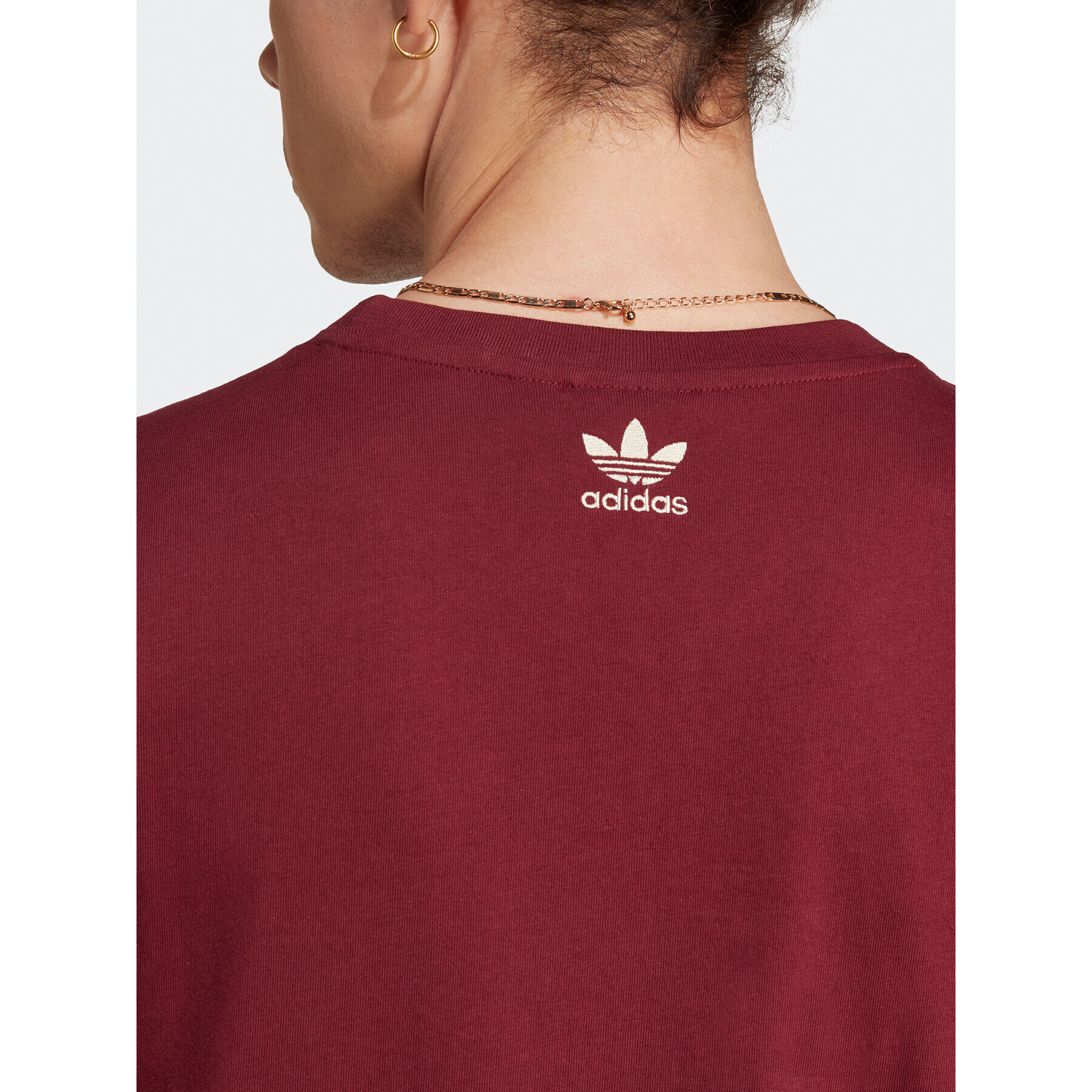 adidas Тишърт Graphics Archive IC5763 Бордо Regular Fit - Pepit.bg