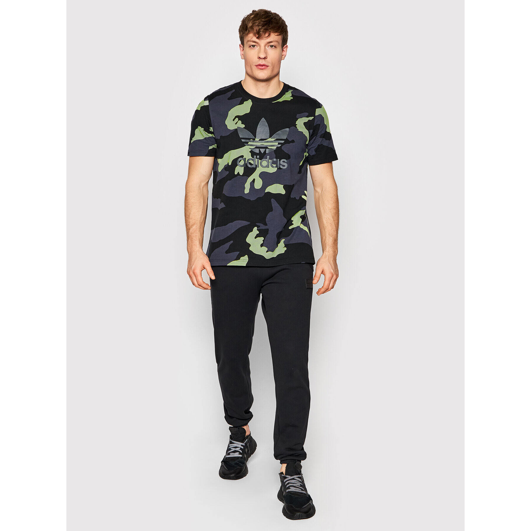 adidas Тишърт Graphics Camo HC7187 Цветен Regular Fit - Pepit.bg