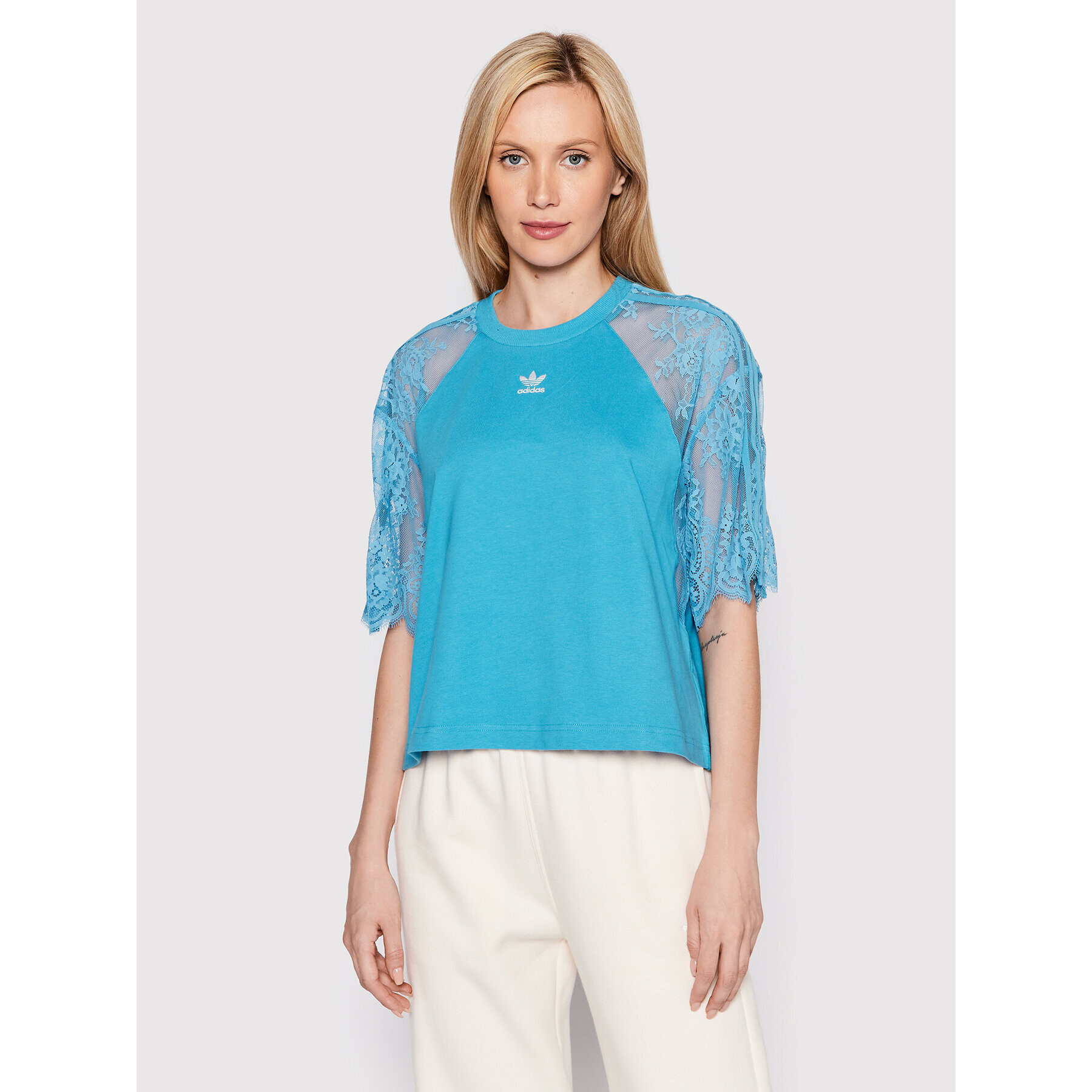 adidas Тишърт HC4580 Син Regular Fit - Pepit.bg