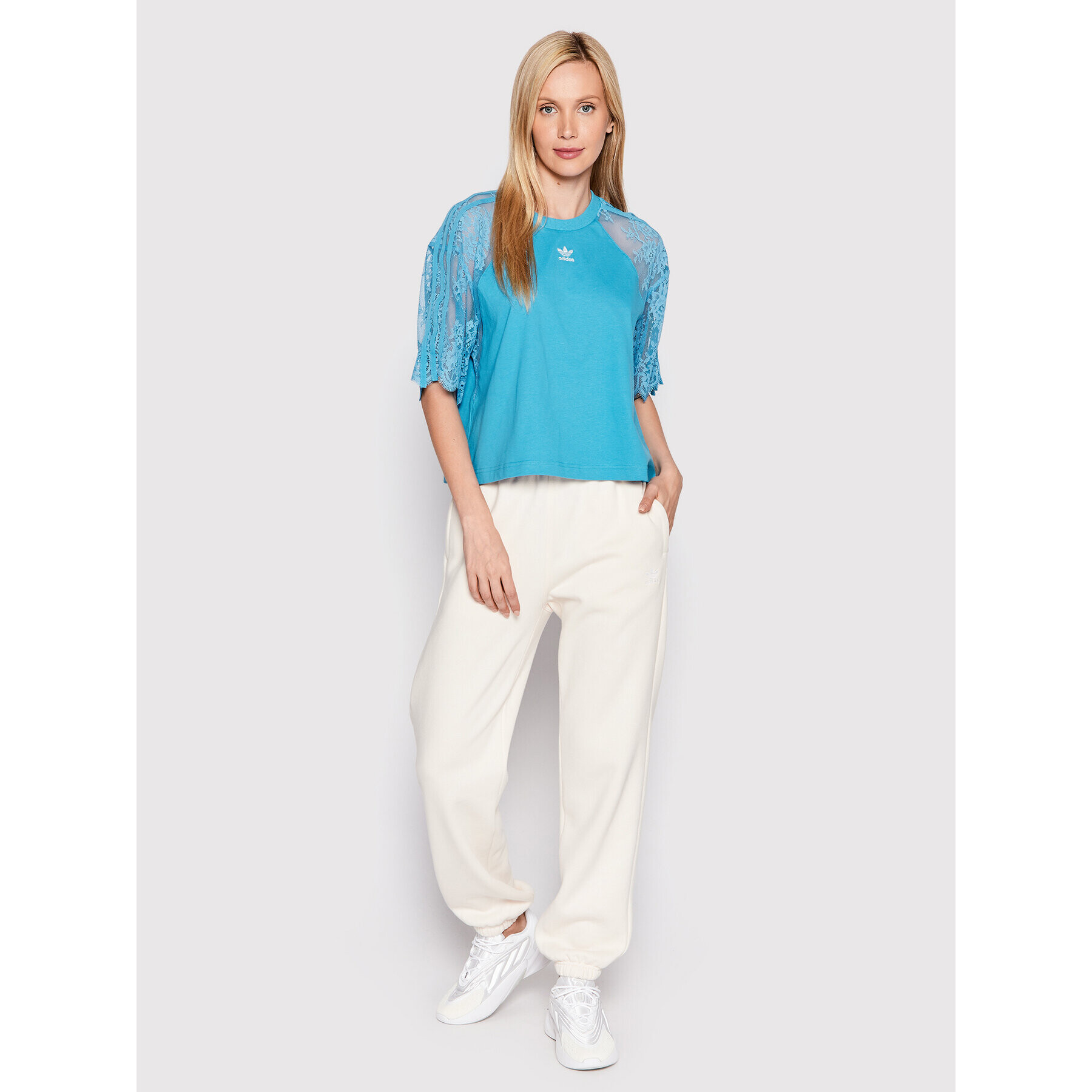 adidas Тишърт HC4580 Син Regular Fit - Pepit.bg