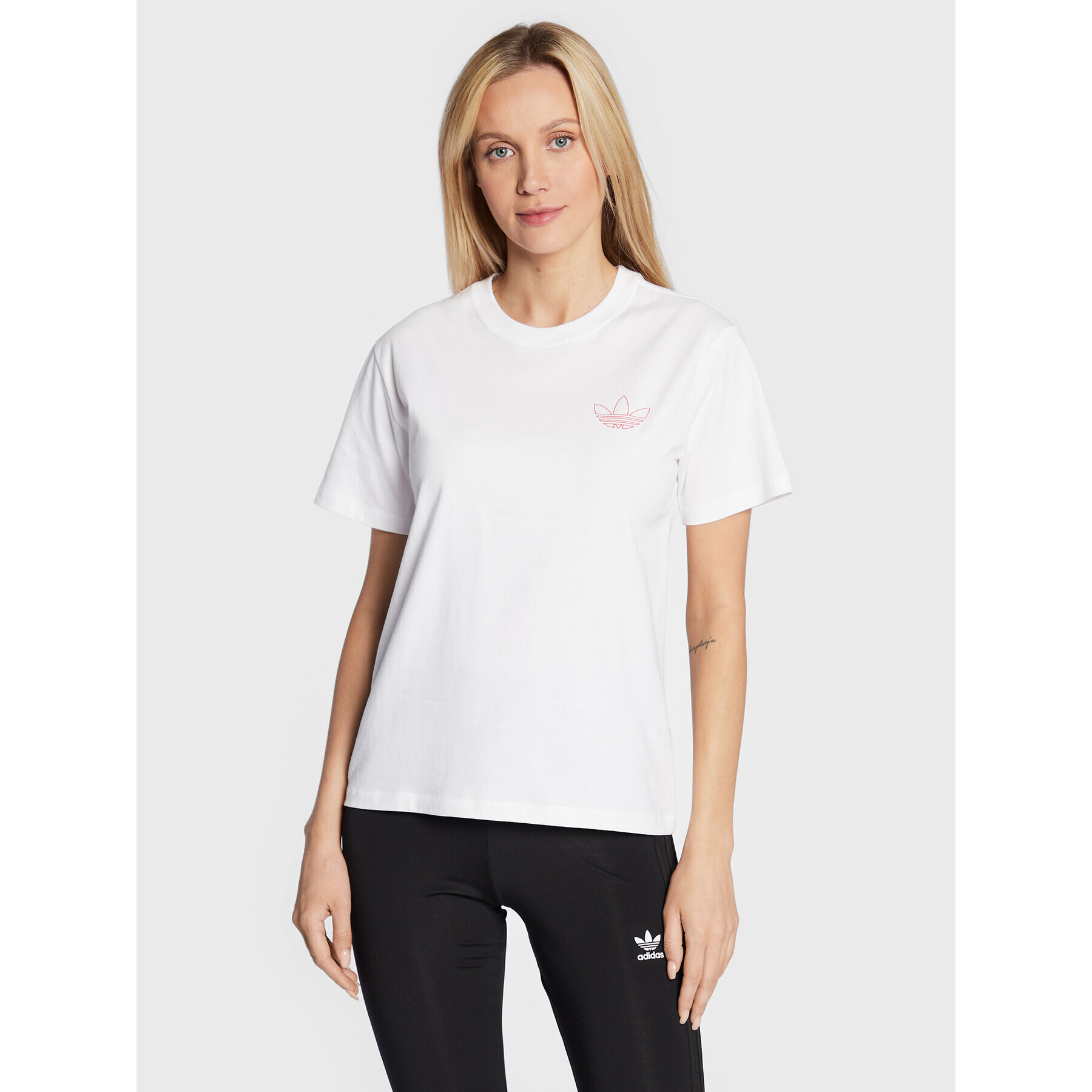 adidas Тишърт HK5173 Бял Regular Fit - Pepit.bg