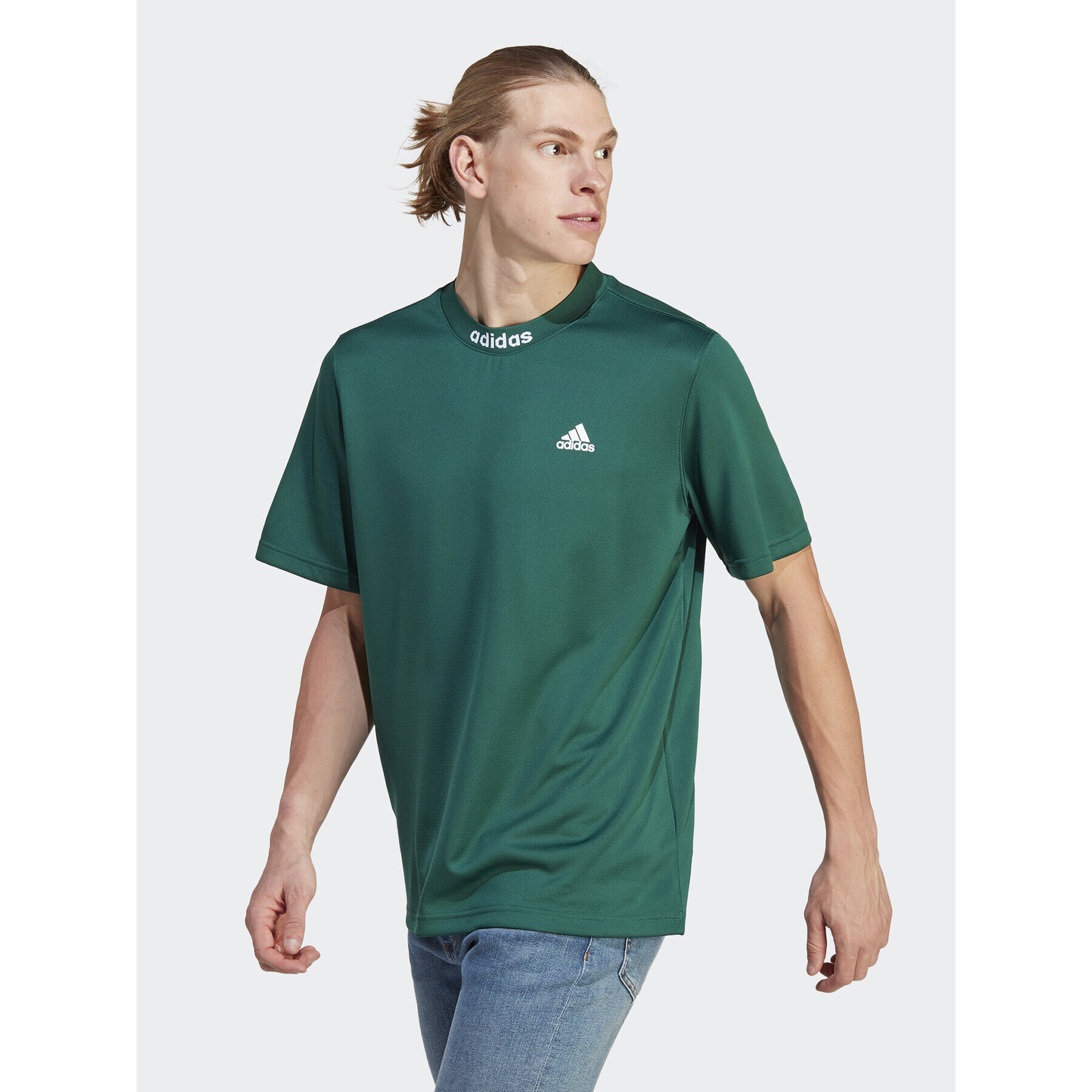 adidas Тишърт IJ6462 Зелен Loose Fit - Pepit.bg