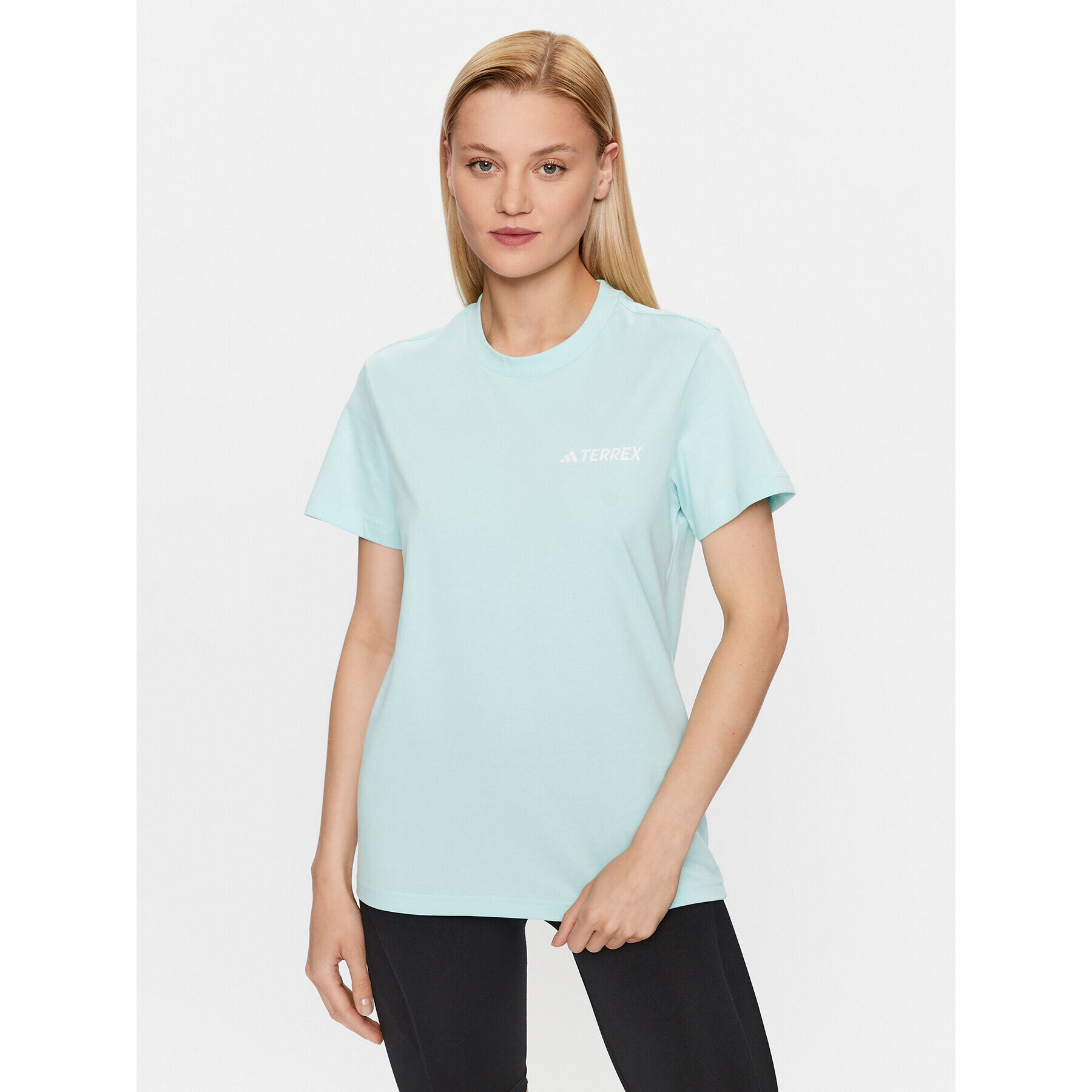 adidas Тишърт IL2635 Електриков Regular Fit - Pepit.bg
