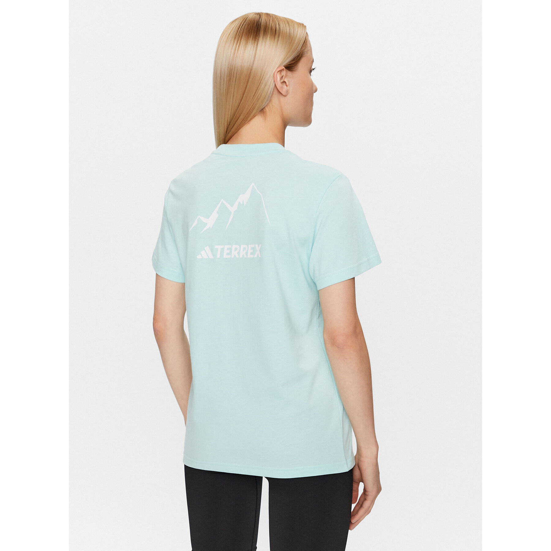 adidas Тишърт IL2635 Електриков Regular Fit - Pepit.bg