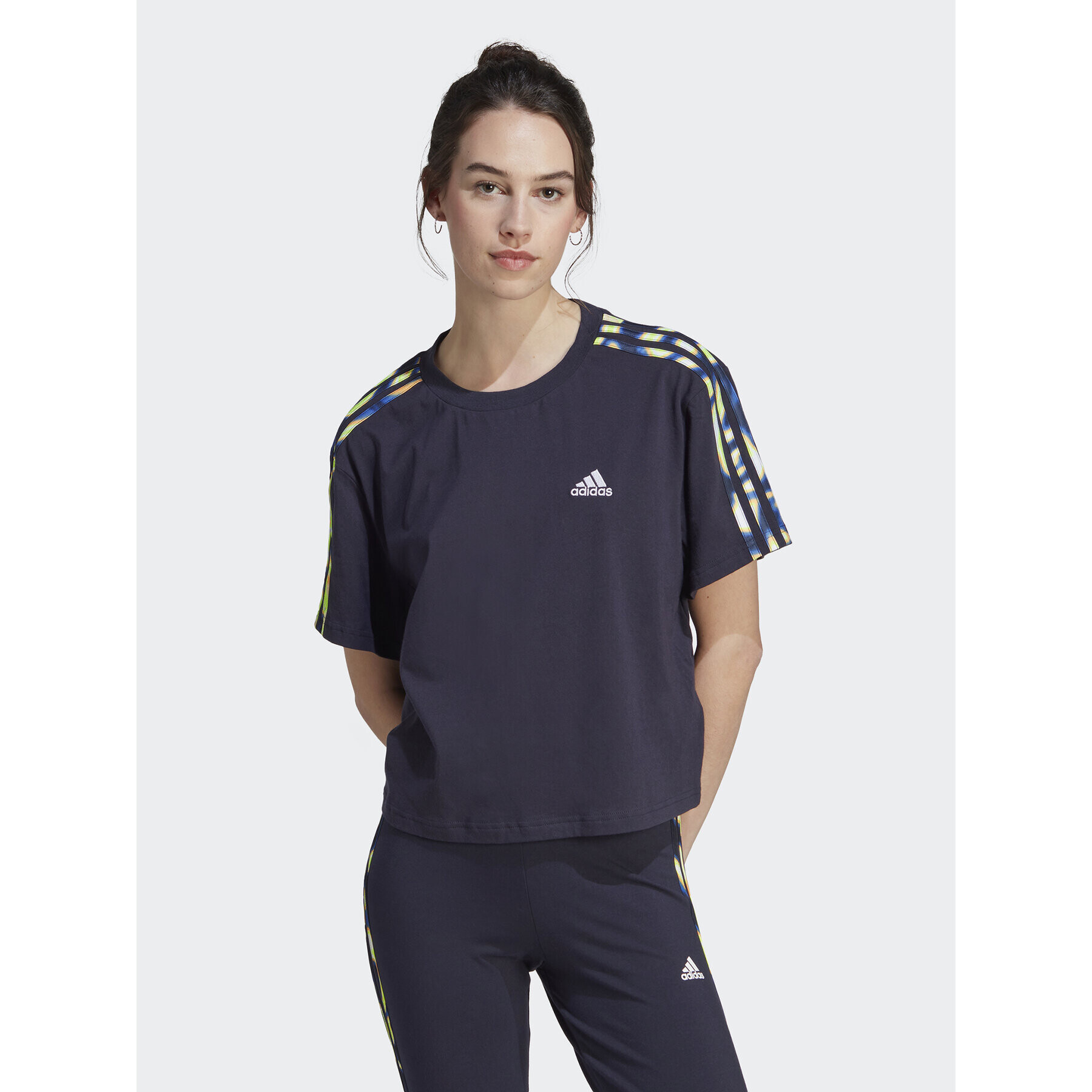 adidas Тишърт IL5868 Син Loose Fit - Pepit.bg