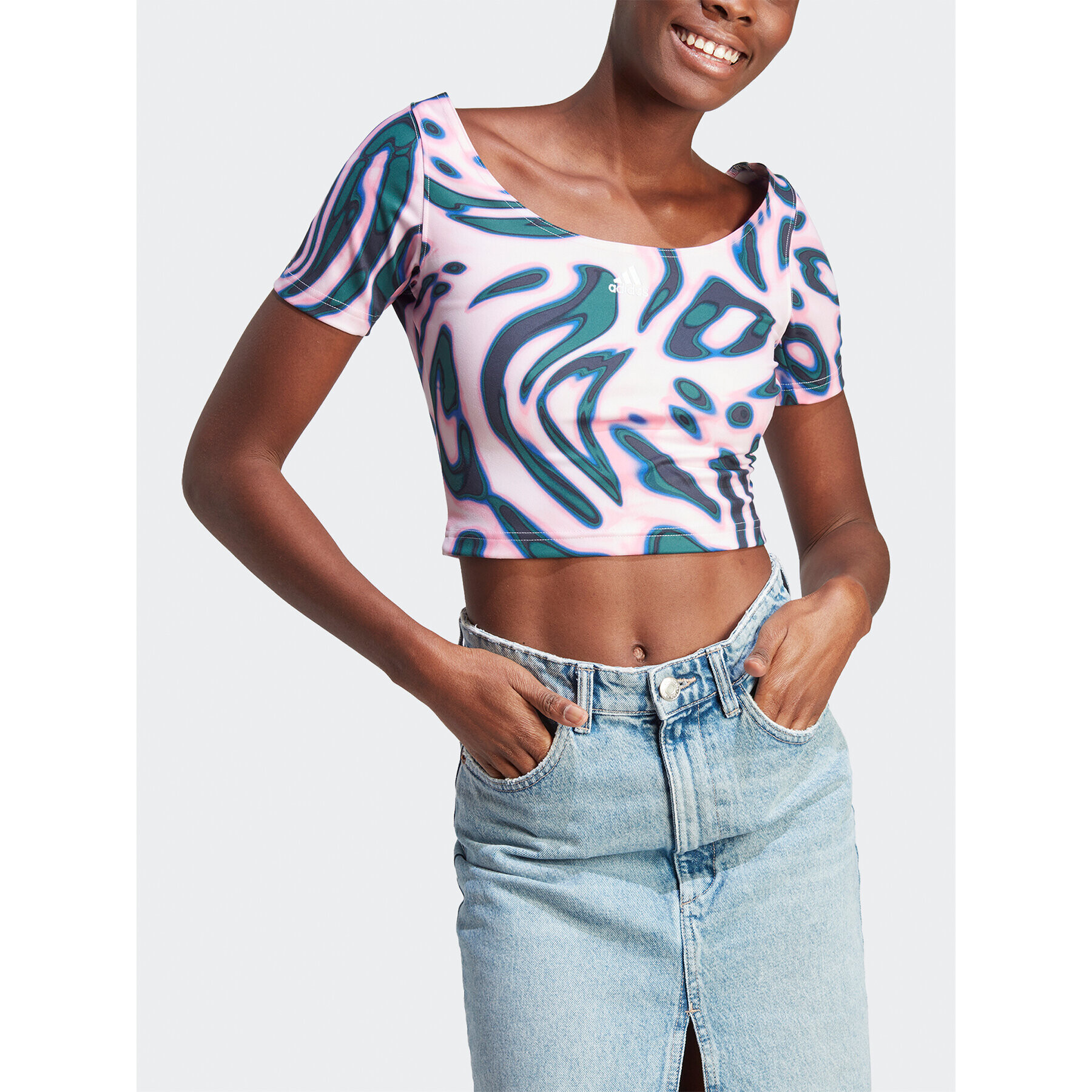 adidas Тишърт IM2566 Розов Loose Fit - Pepit.bg
