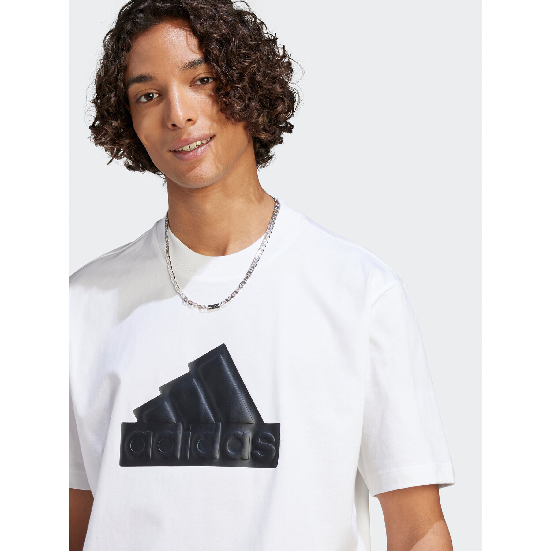 adidas Тишърт IN1623 Бял Loose Fit - Pepit.bg
