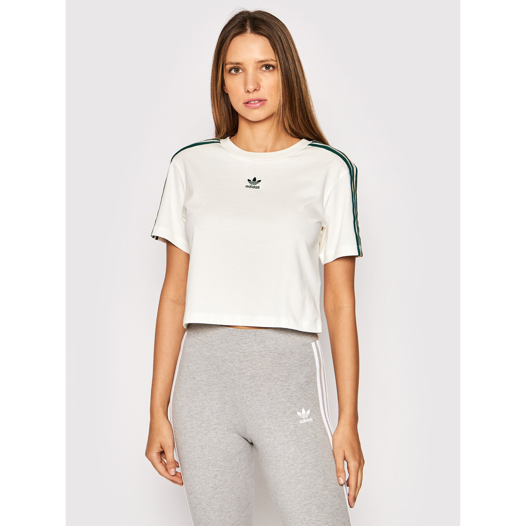 adidas Тишърт Luxe H56451 Бял Regular Fit - Pepit.bg