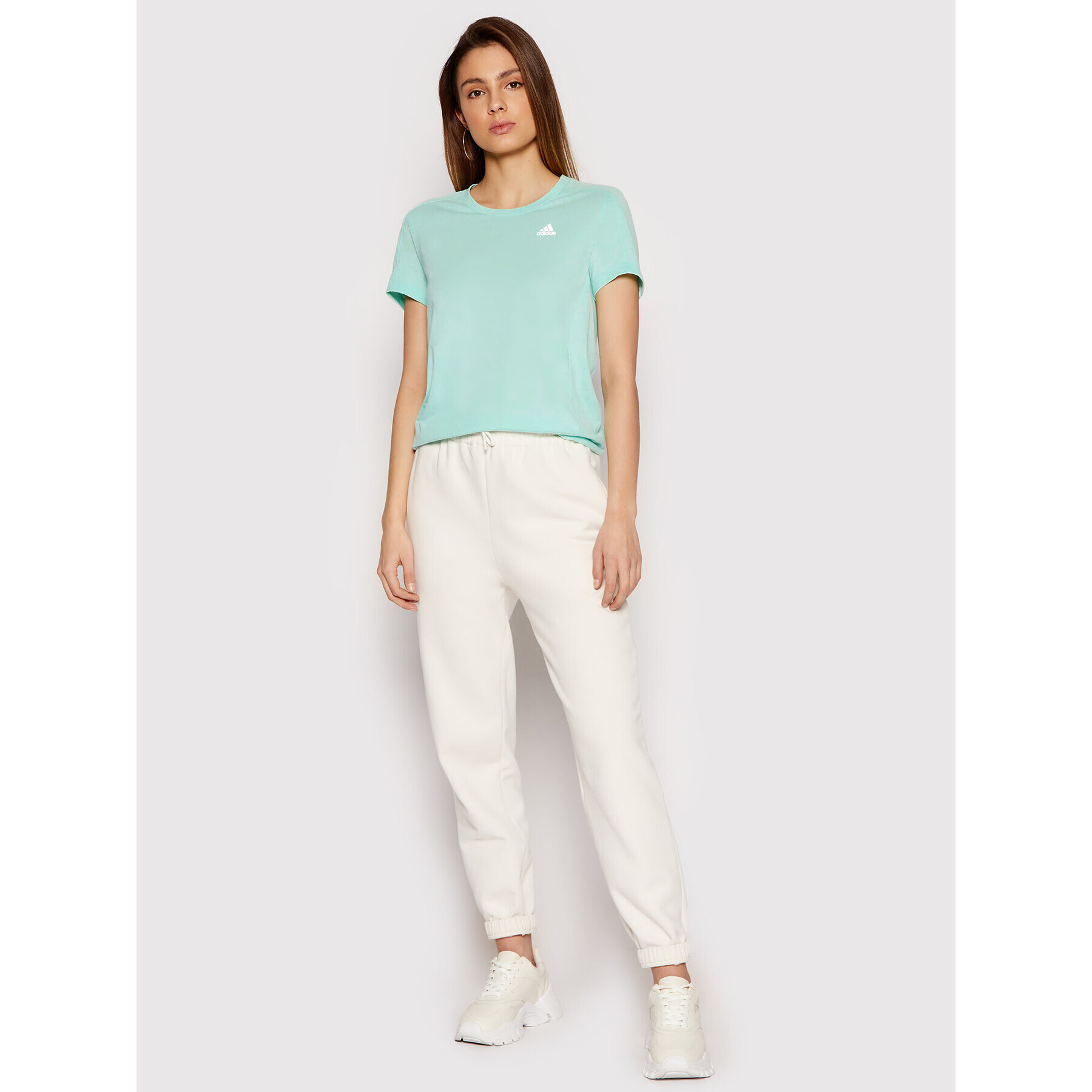 adidas Тишърт Own The Run Soft GN1916 Зелен Regular Fit - Pepit.bg
