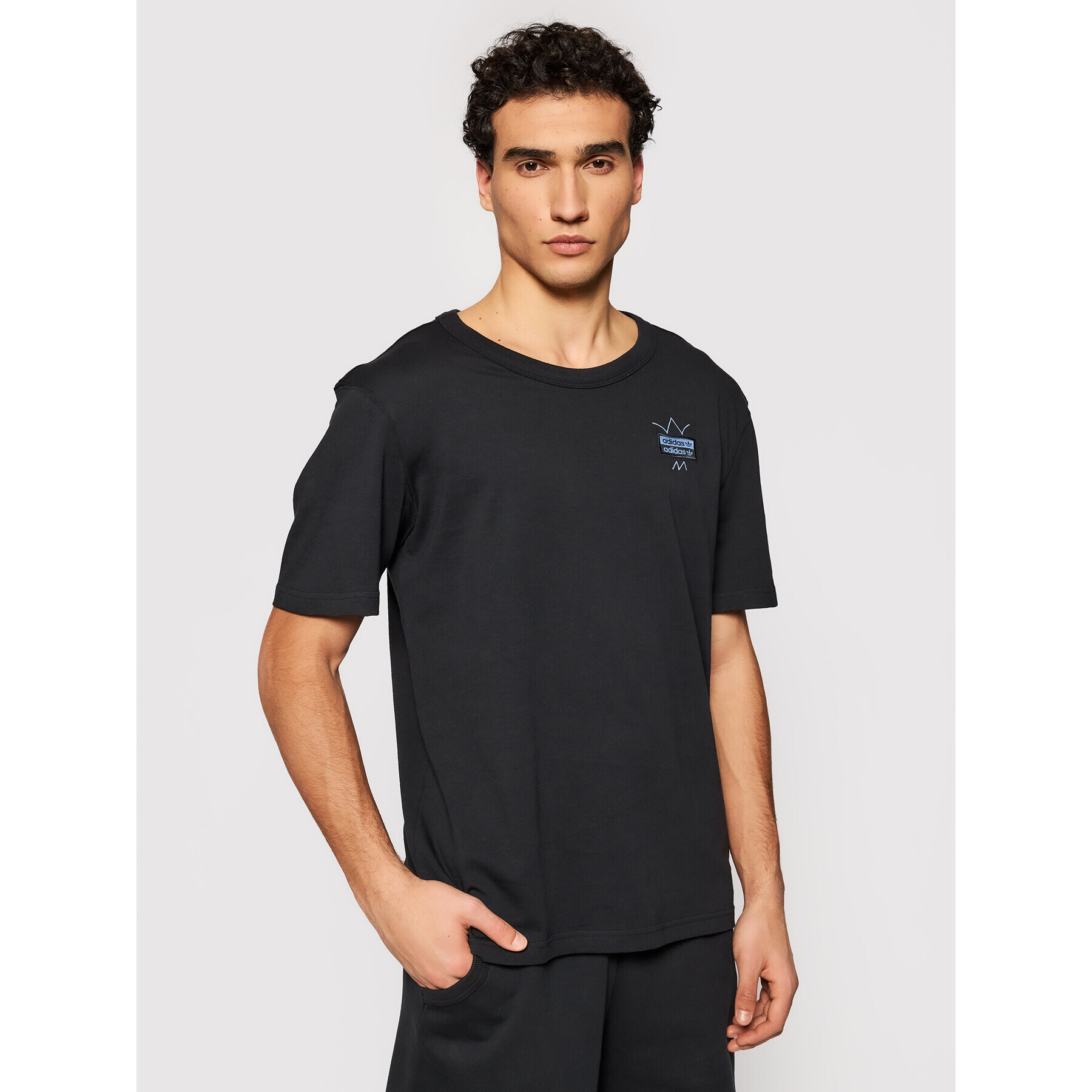 adidas Тишърт R.Y.V. Abstract Trefoil GN3283 Черен Regular Fit - Pepit.bg