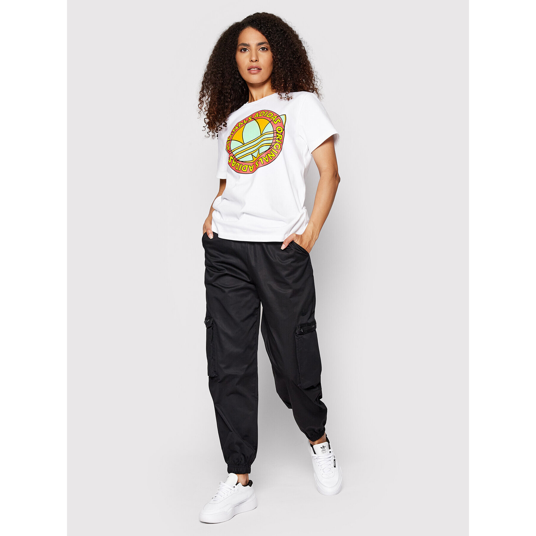 adidas Тишърт Summer Surf HC7061 Бял Loose Fit - Pepit.bg