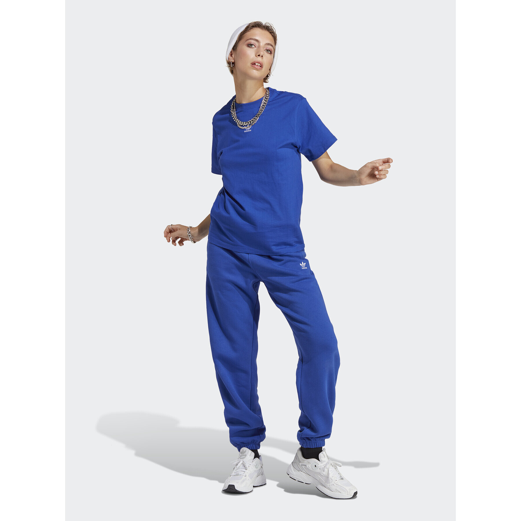adidas Тишърт Tee IC1830 Тъмносин Regular Fit - Pepit.bg