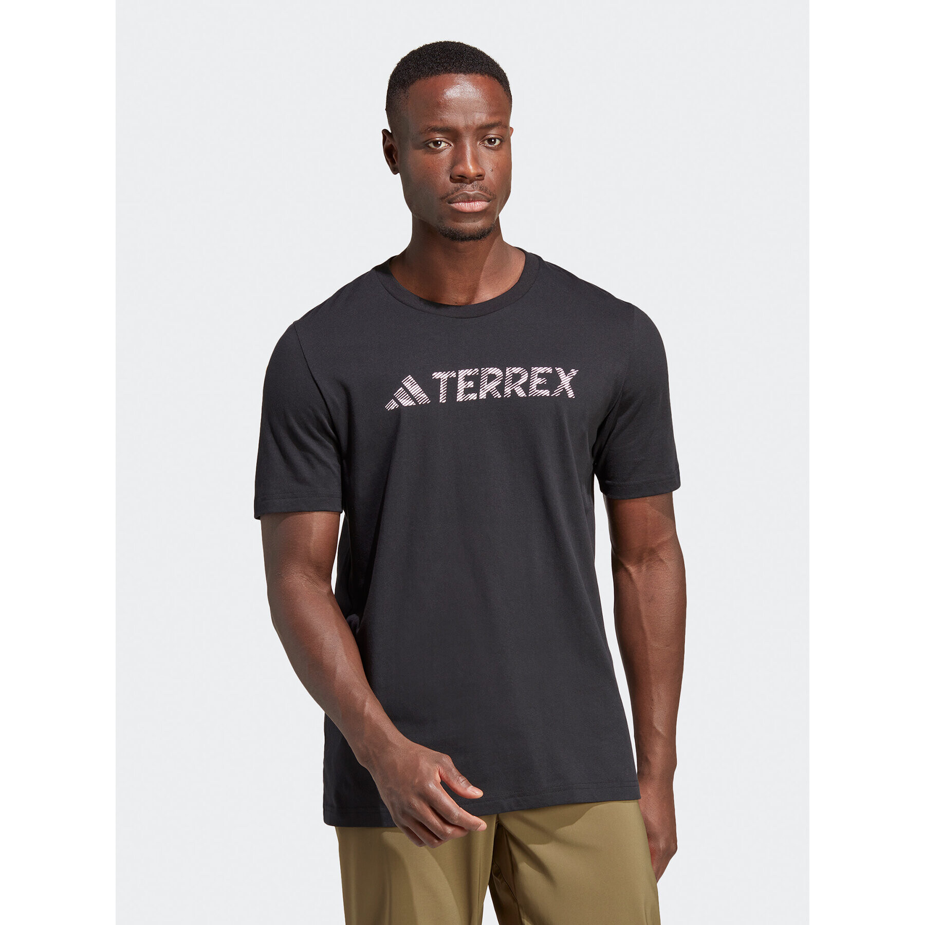 adidas Тишърт Terrex Classic Logo T-Shirt HZ1399 Черен Regular Fit - Pepit.bg