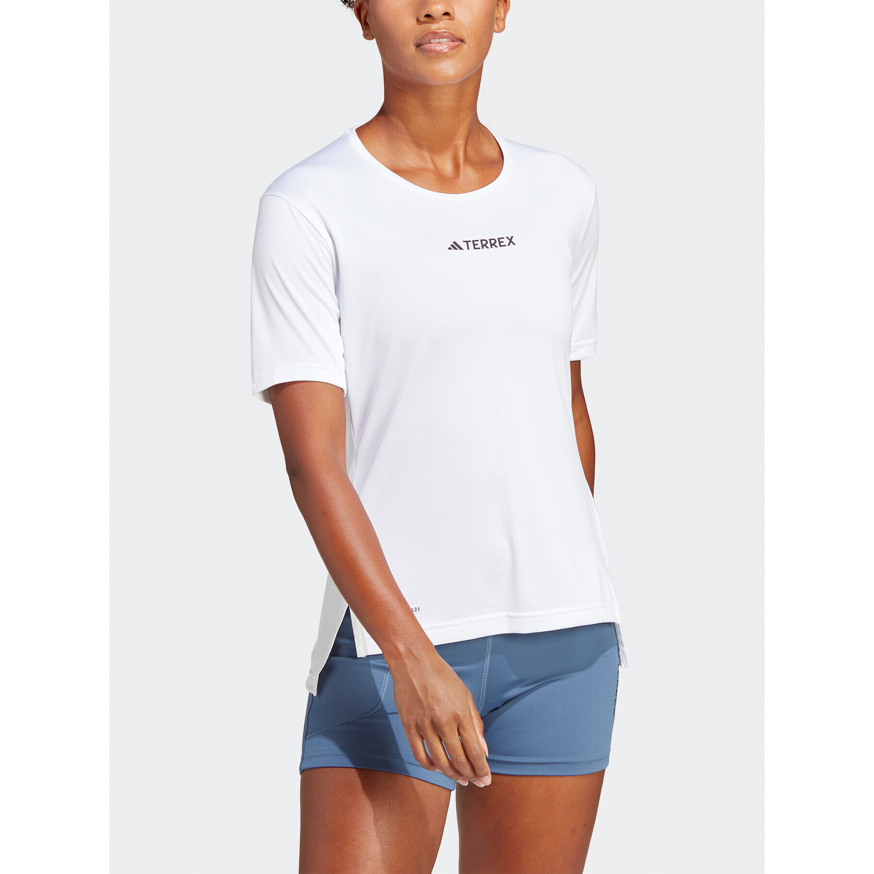 adidas Тишърт Terrex Multi T-Shirt HM4040 Бял Regular Fit - Pepit.bg