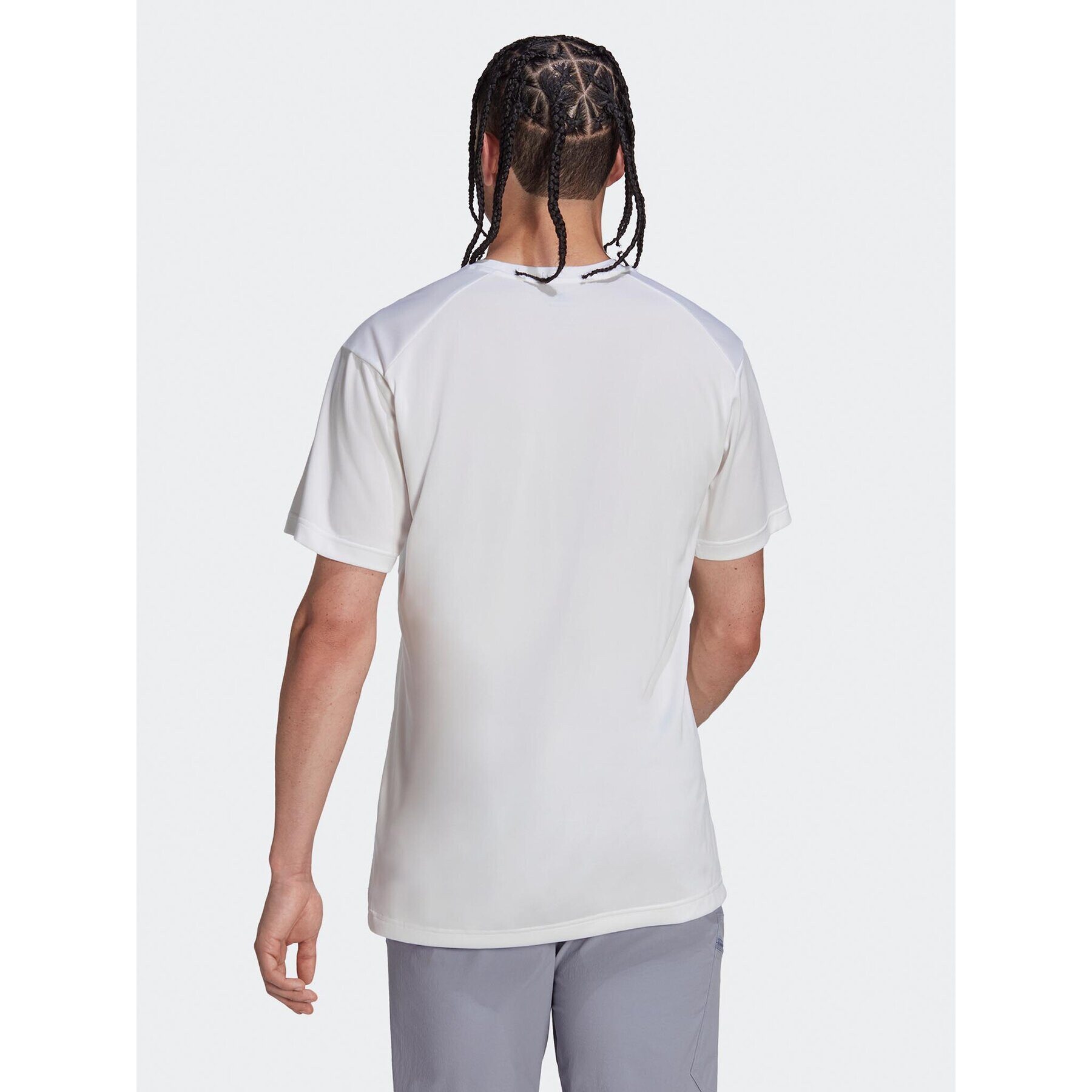 adidas Тишърт Terrex Multi T-Shirt HM4047 Бял Regular Fit - Pepit.bg