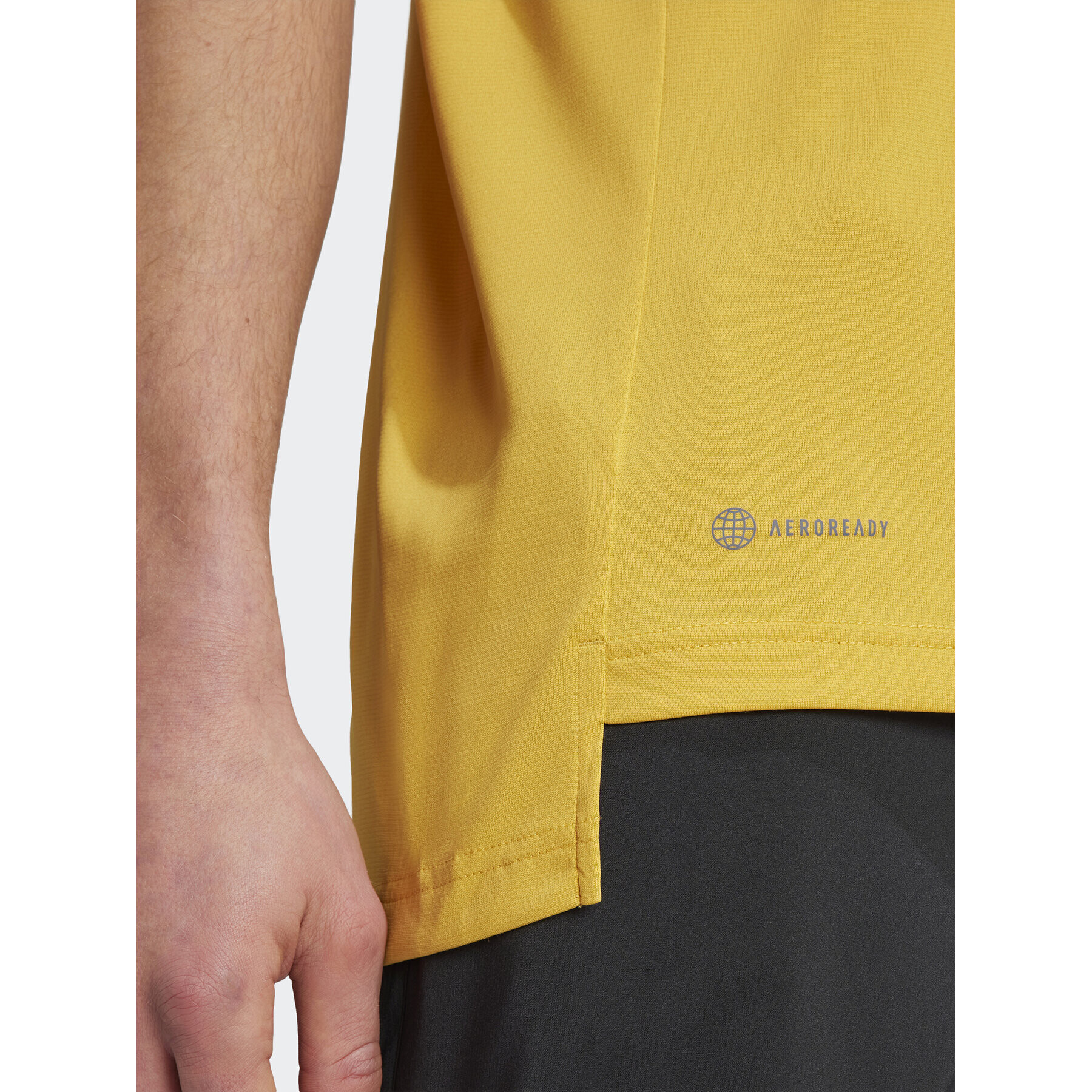 adidas Тишърт Terrex Multi T-Shirt HZ6238 Жълт Regular Fit - Pepit.bg
