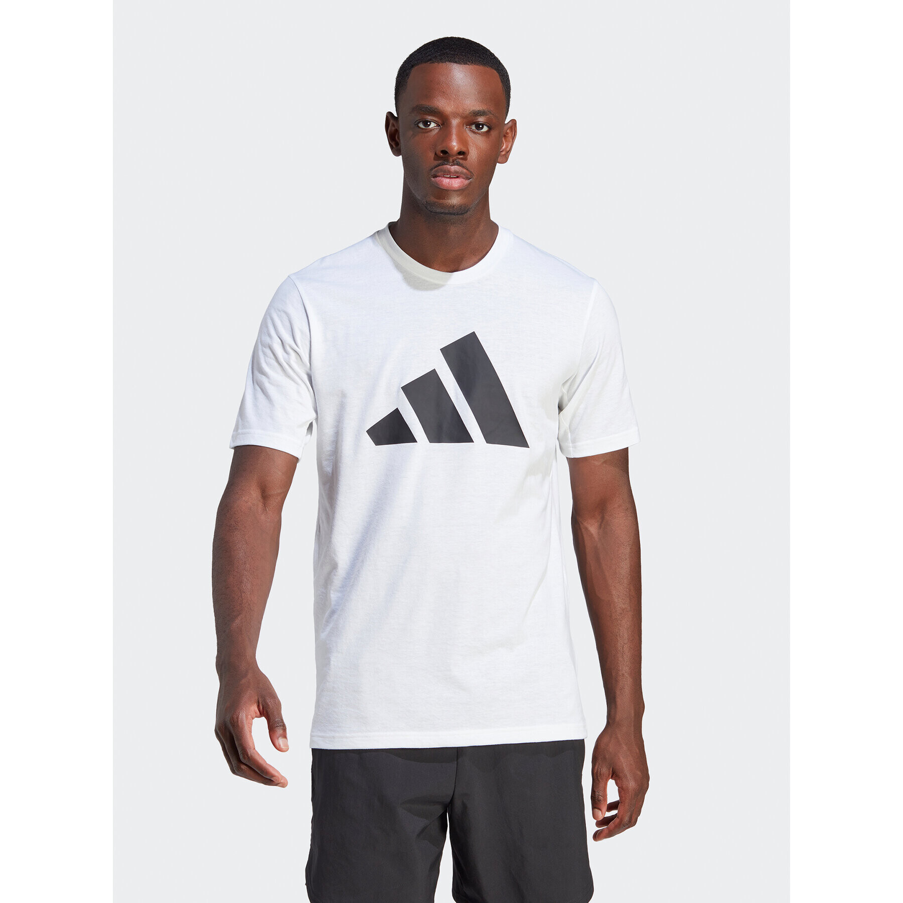 adidas Тишърт Train Essentials Feelready Logo Training IM4373 Бял Regular Fit - Pepit.bg