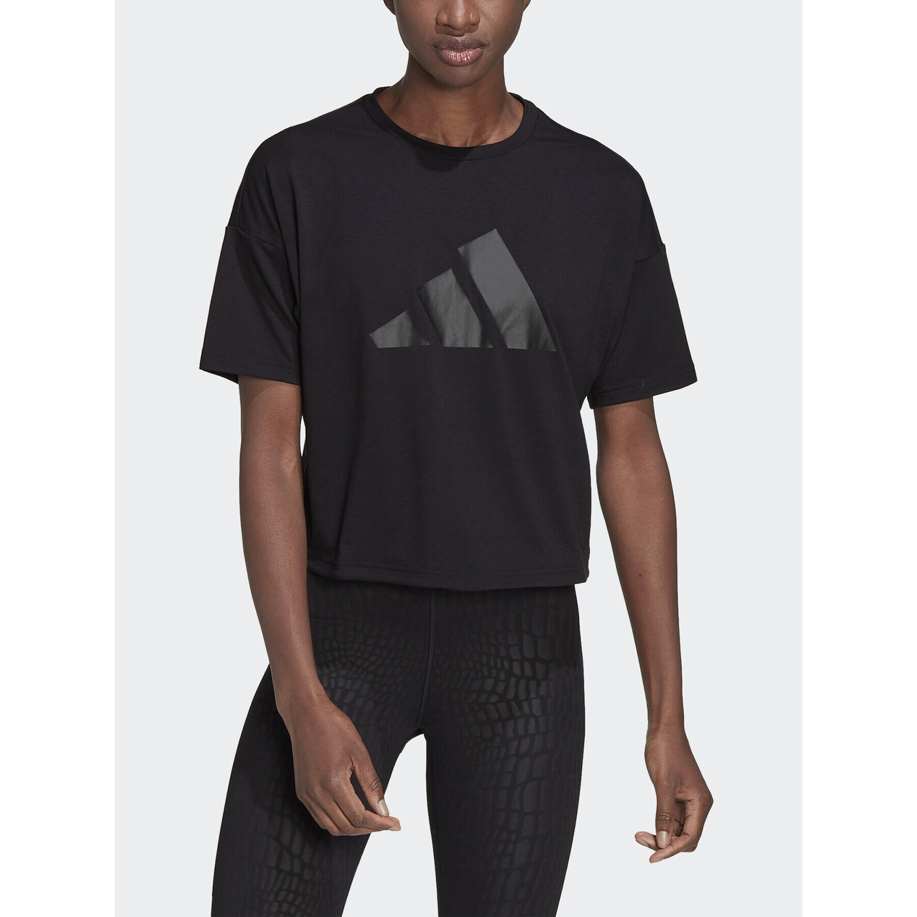 adidas Тишърт Train Icons 3 Bar Logo T-Shirt HD8973 Черен Regular Fit - Pepit.bg