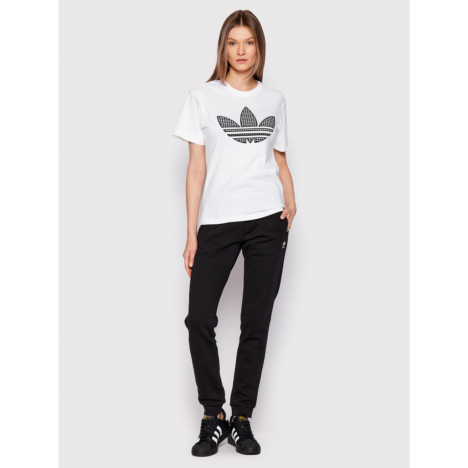 adidas Тишърт Trefoil HB9436 Бял Regular Fit - Pepit.bg
