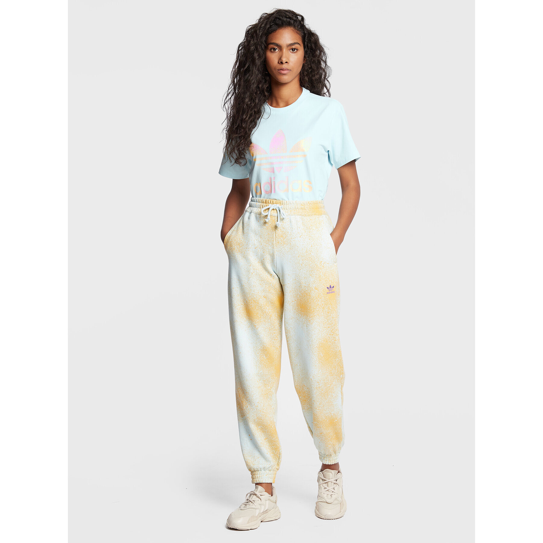adidas Тишърт Trefoil HL6606 Син Regular Fit - Pepit.bg