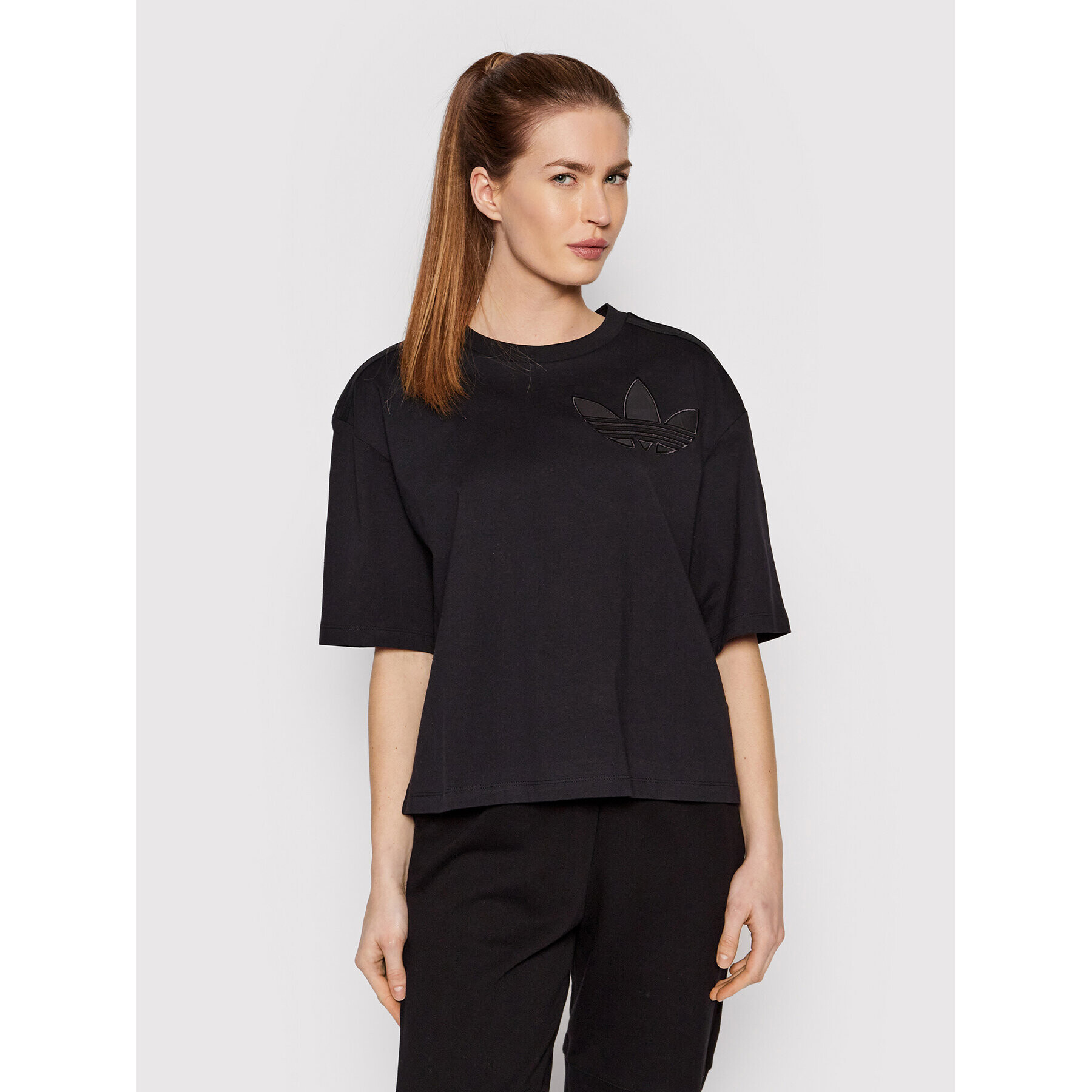 adidas Тишърт Trefoil Patch HE4745 Черен Relaxed Fit - Pepit.bg