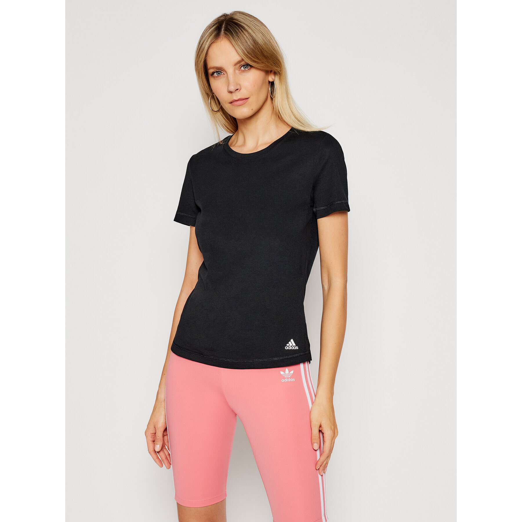 adidas Тишърт W Prime FL8782 Черен Slim Fit - Pepit.bg