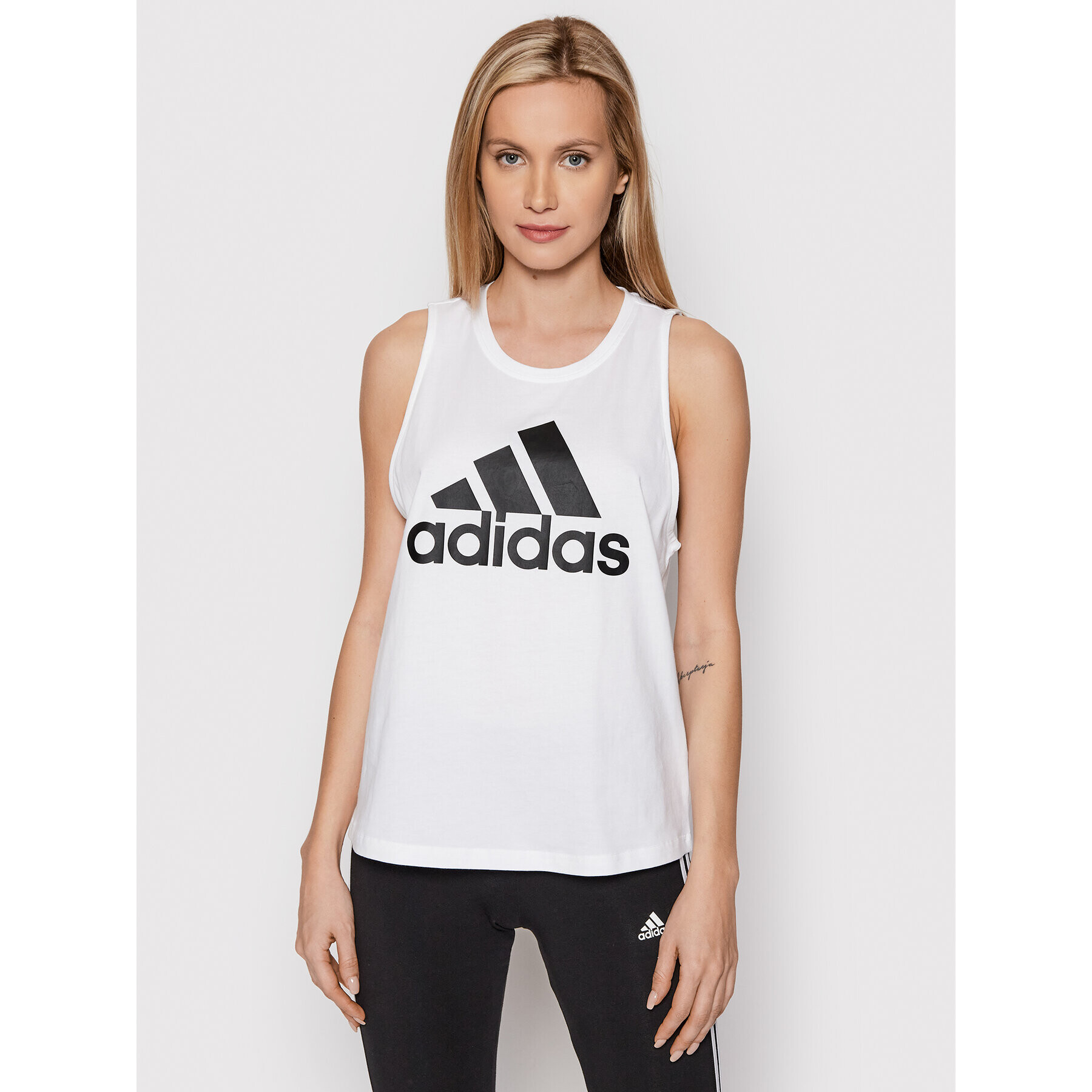 adidas топ Essentials Big Logo H10199 Бял Regular Fit - Pepit.bg