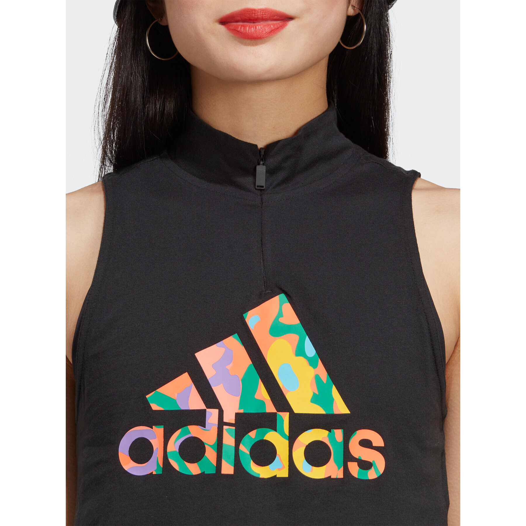 adidas топ Graphic Tank Top HT4706 Черен Regular Fit - Pepit.bg