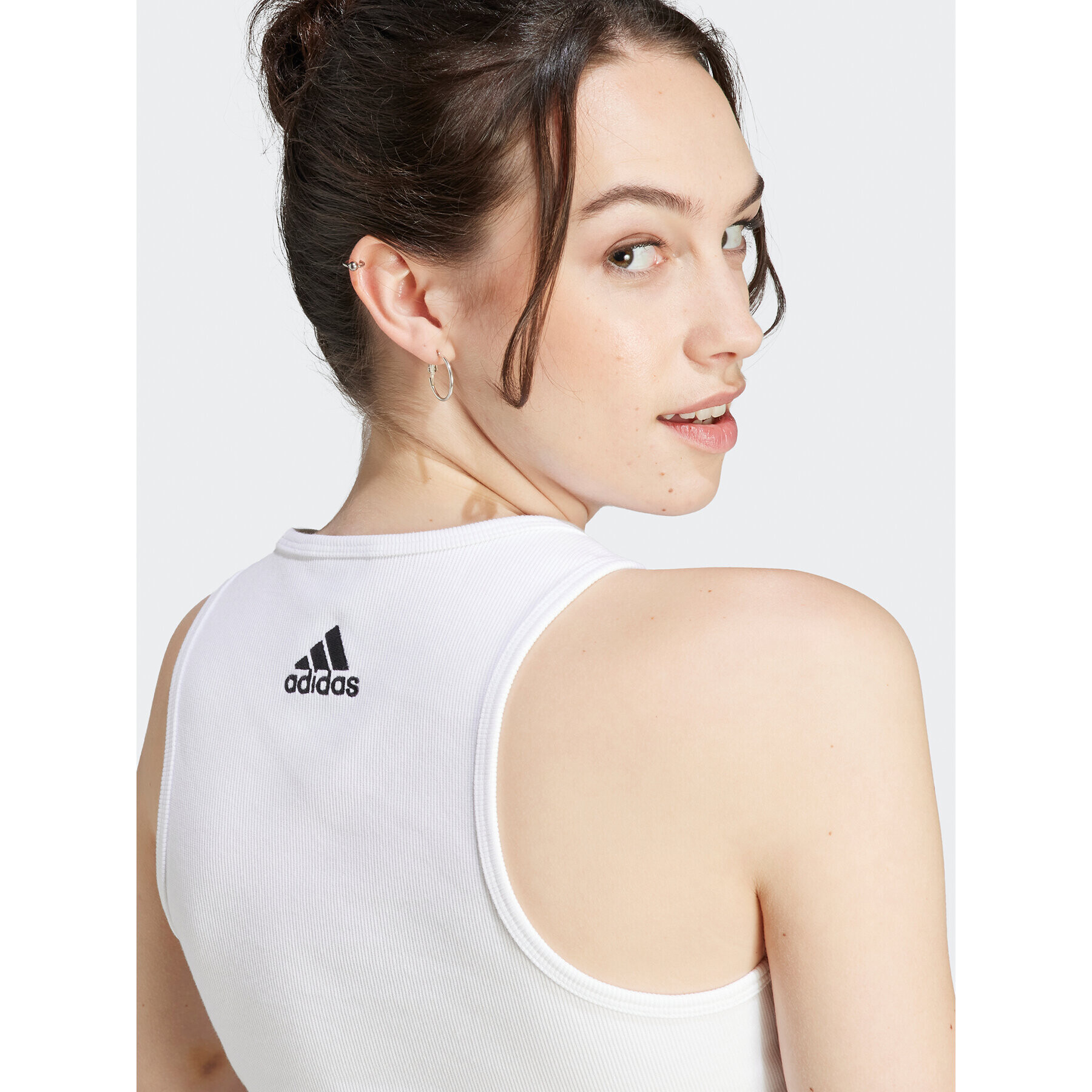 adidas топ IR8374 Бял Slim Fit - Pepit.bg