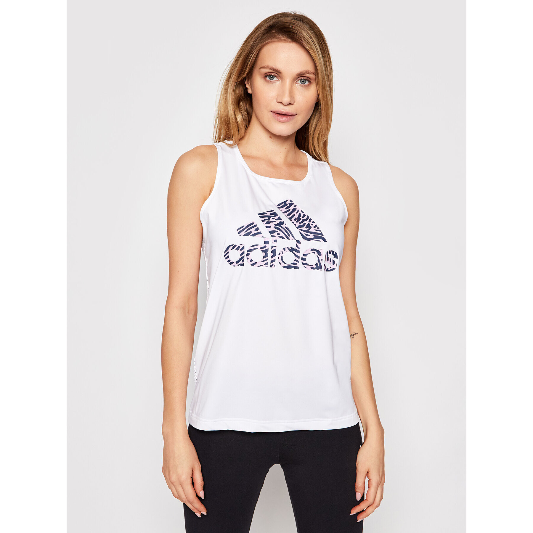 adidas Топ U4u Aeroready GL3899 Бял Standard Fit - Pepit.bg