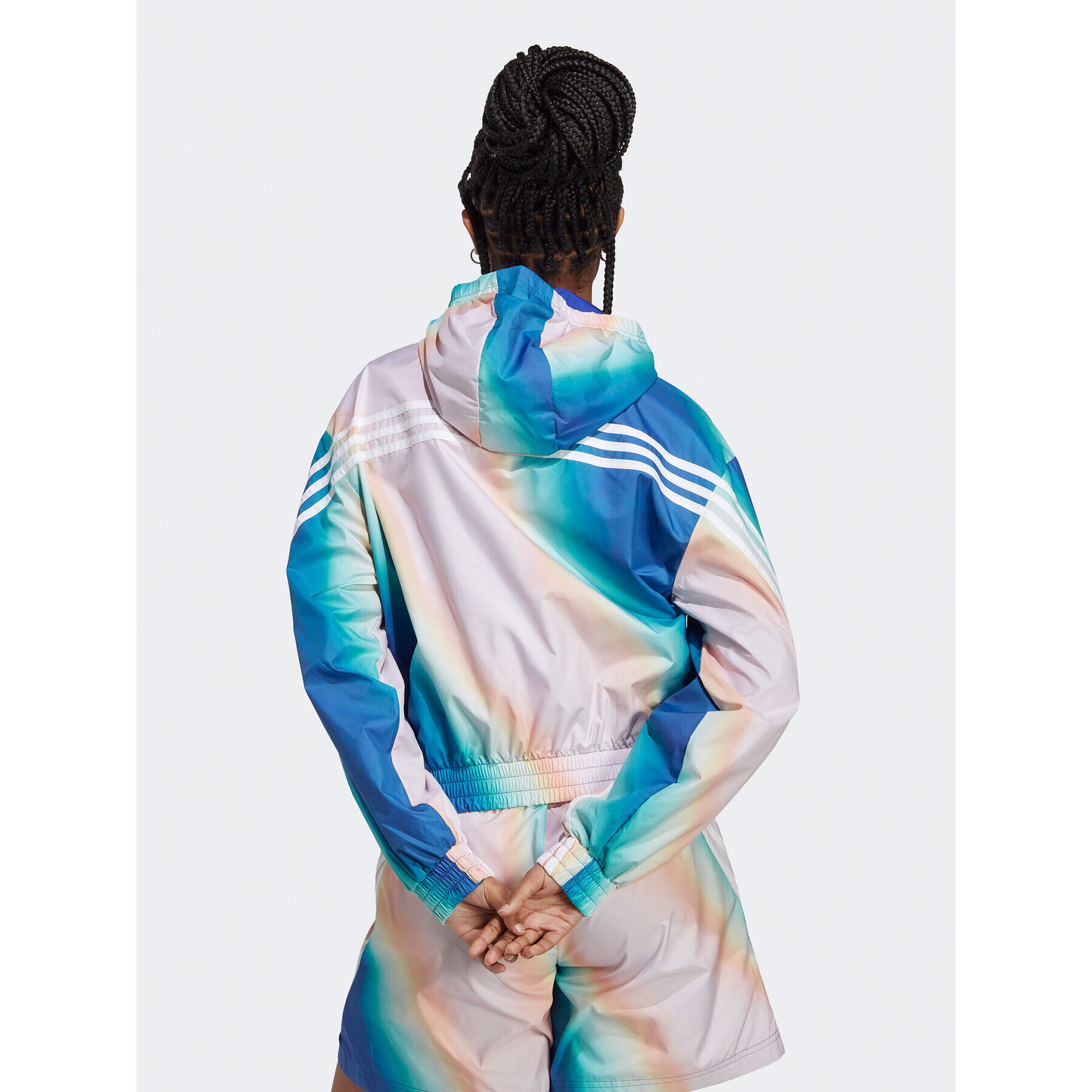 adidas Ветровка Future Icons Woven Windbreaker IC0470 Син Loose Fit - Pepit.bg