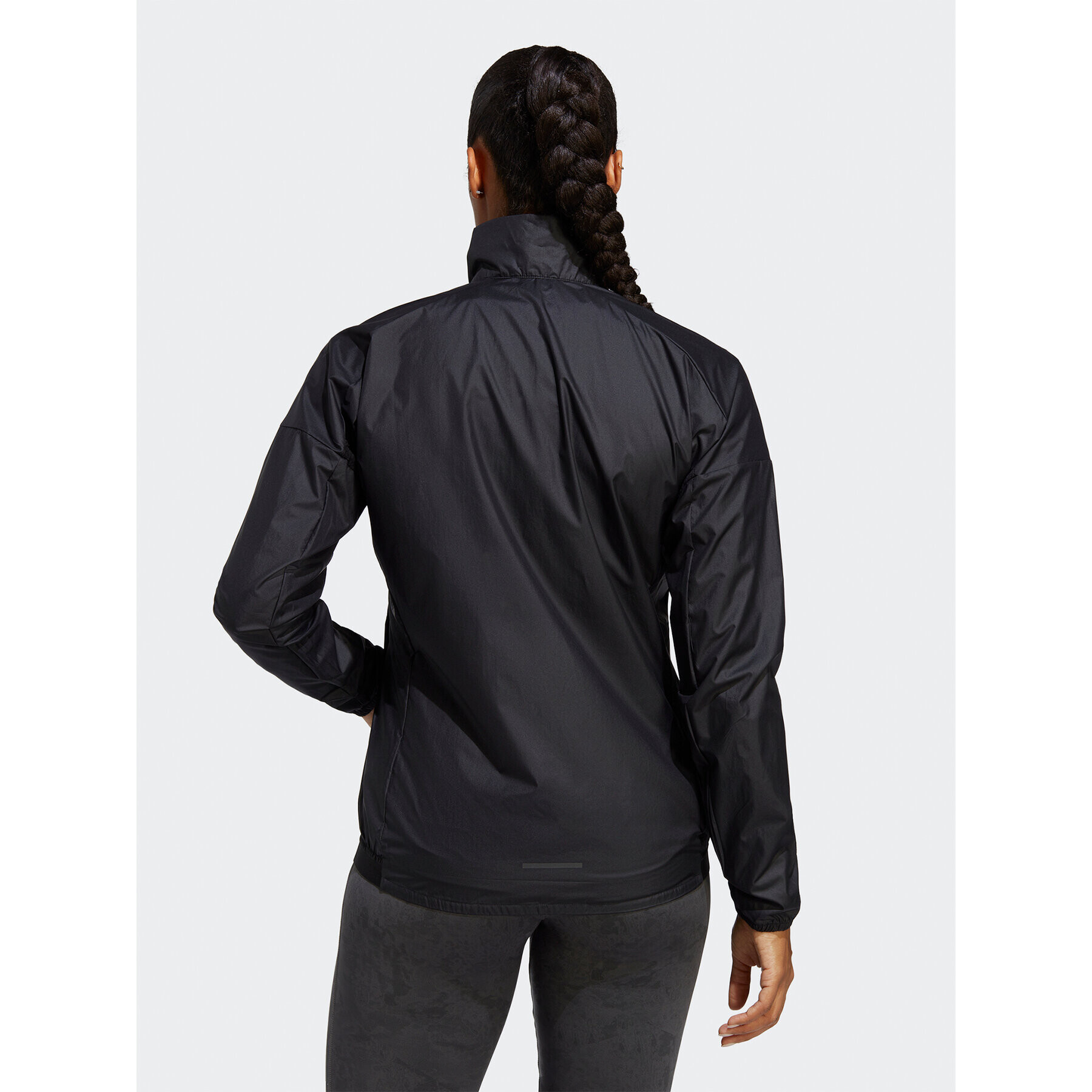 adidas Ветровка Terrex Multi Windbreaker HM4026 Черен Regular Fit - Pepit.bg
