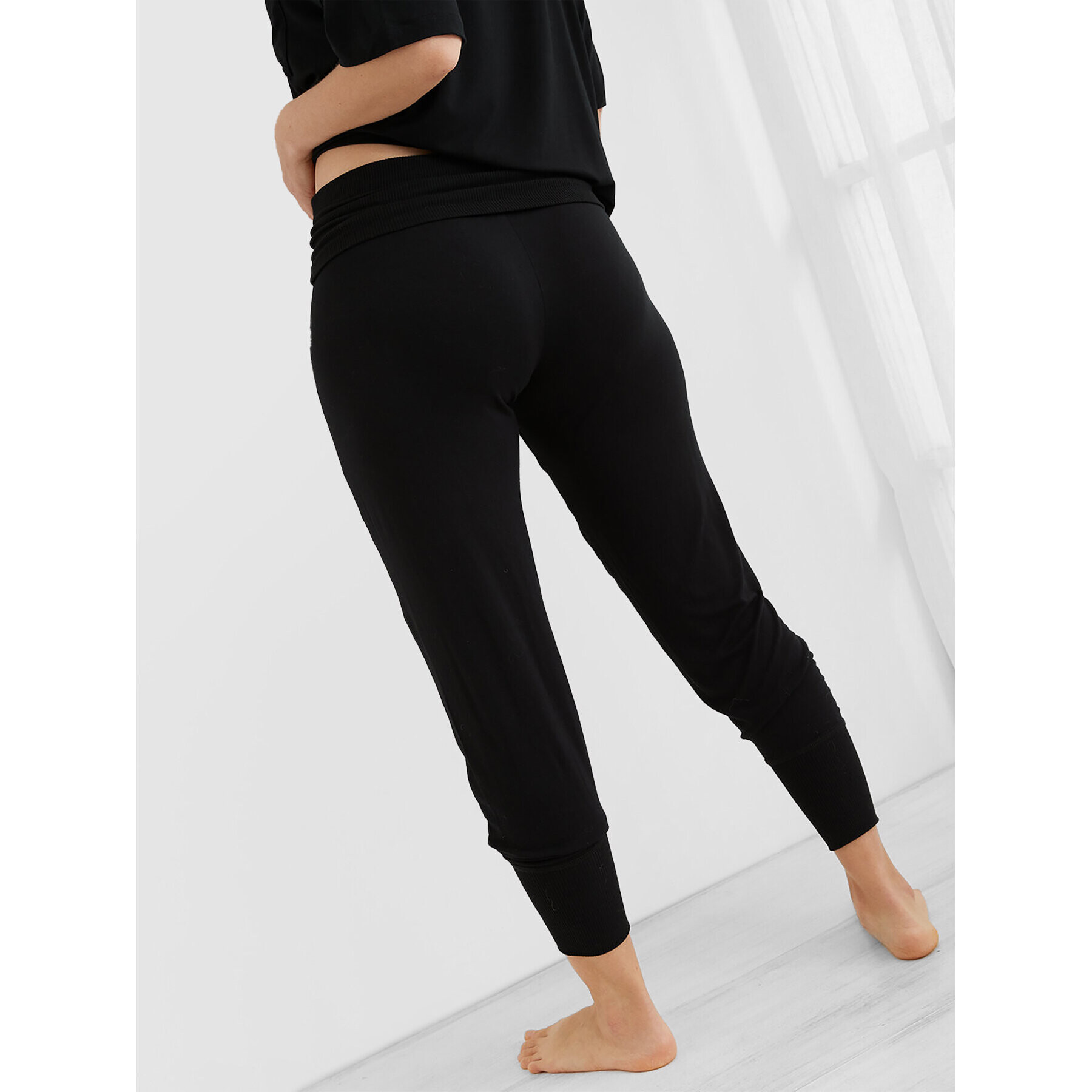 aerie Долнище анцуг 066-0496-4924 Черен Regular Fit - Pepit.bg
