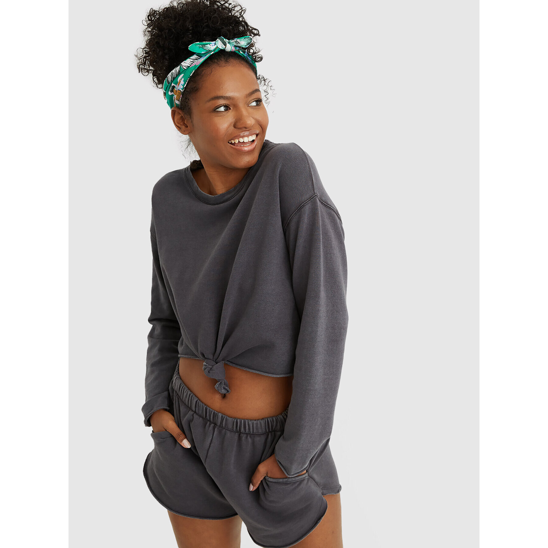 aerie Суитшърт 065-0743-1011 Сив Regular Fit - Pepit.bg