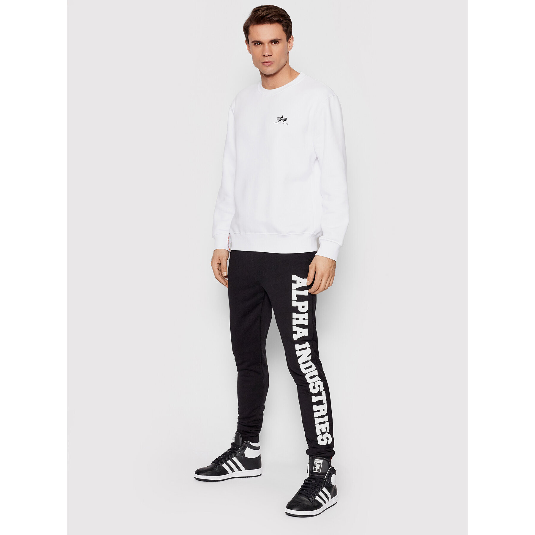 Alpha Industries Долнище анцуг Big Letters 126343 Черен Regular Fit - Pepit.bg