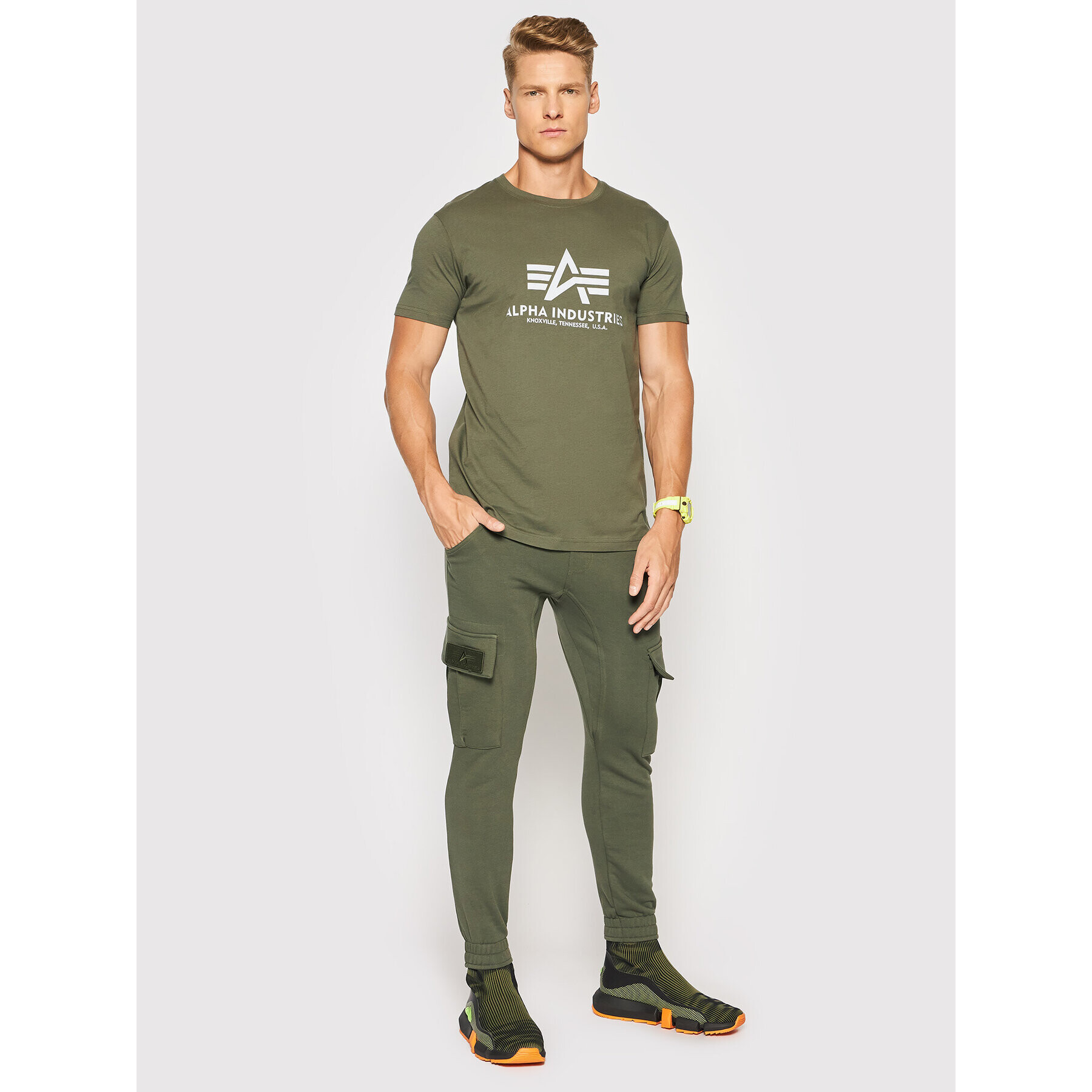 Alpha Industries Долнище анцуг Terry Jogger 116204 Зелен Regular Fit - Pepit.bg