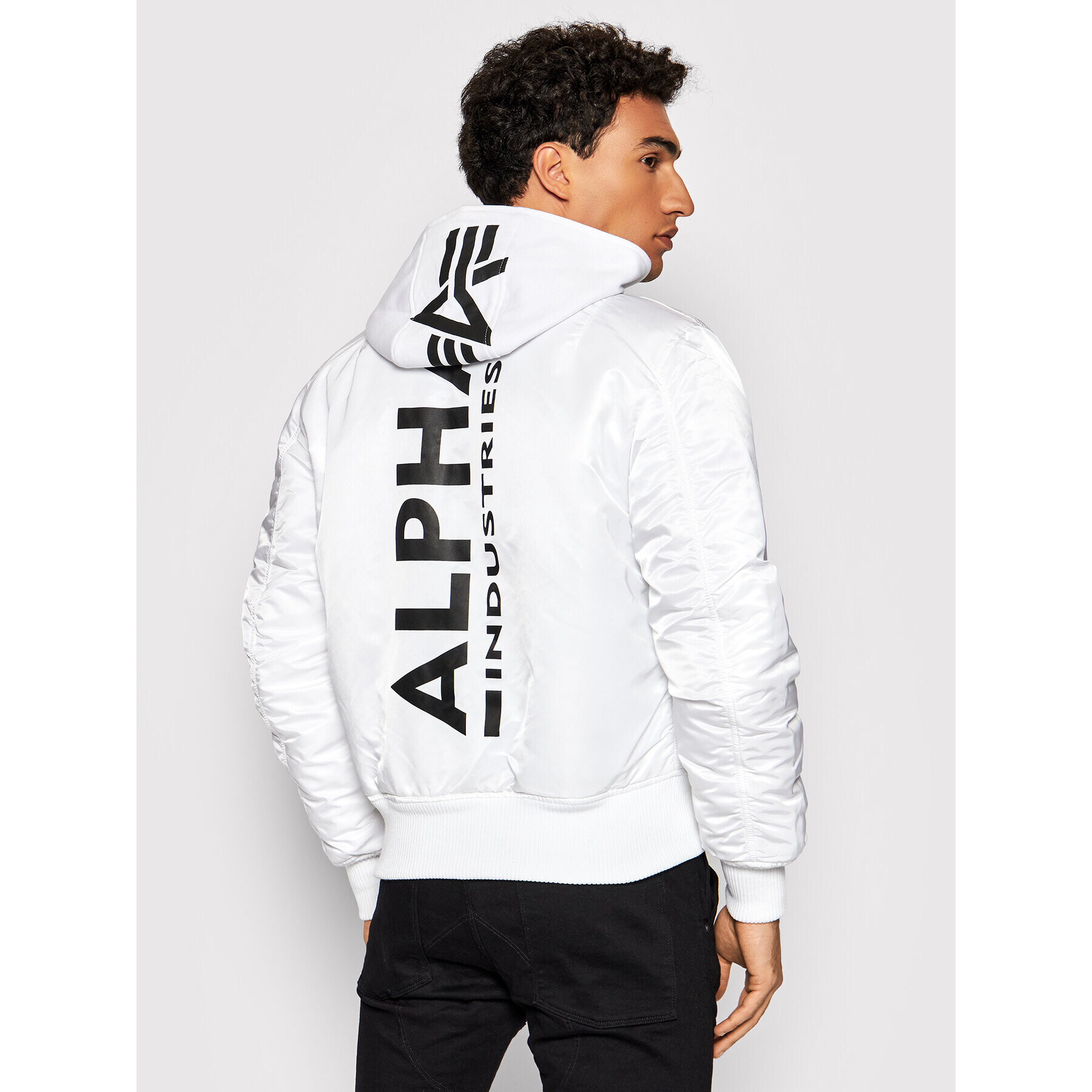 Alpha Industries Яке бомбър Back Print 128113 Бял Regular Fit - Pepit.bg