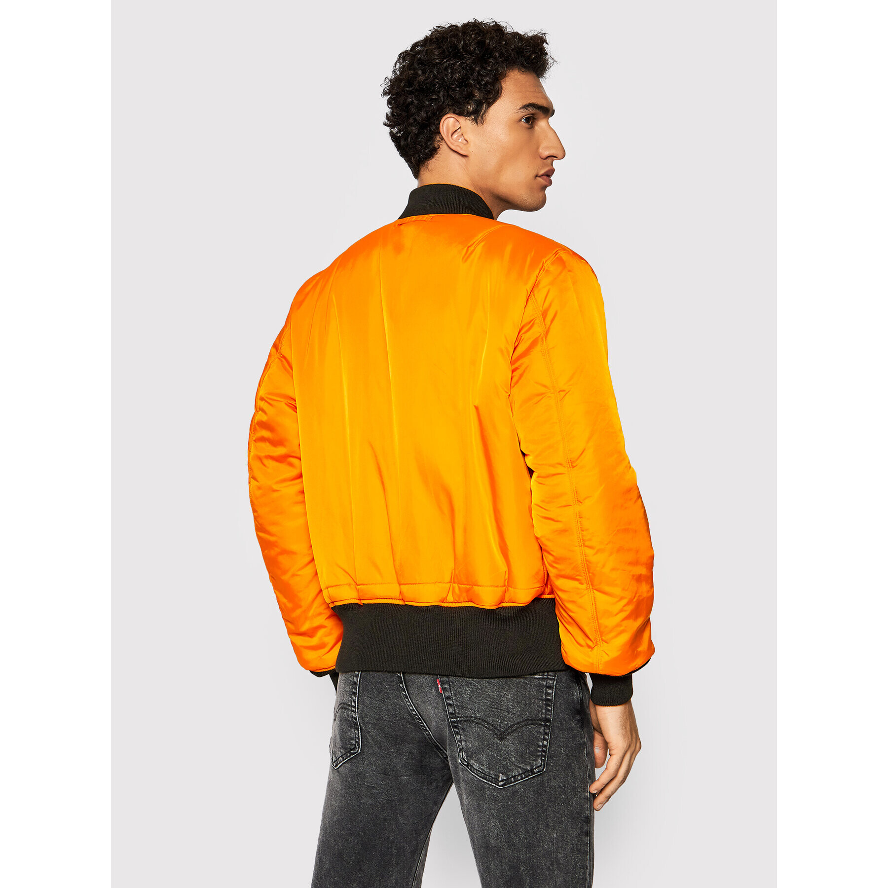 Alpha Industries Яке бомбър Ma-1 100101 Черен Regular Fit - Pepit.bg