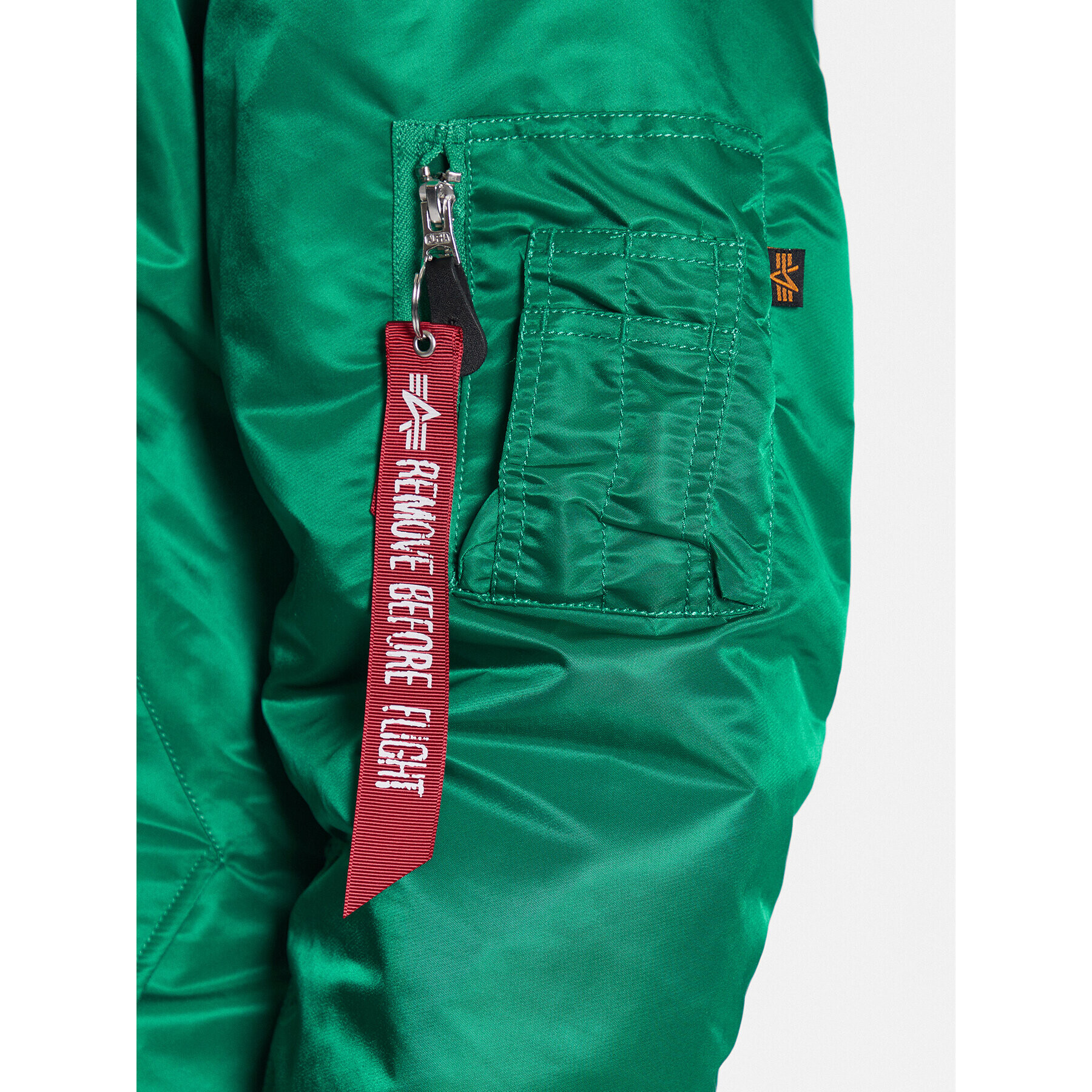 Alpha Industries Яке бомбър MA-1 CS 136136 Зелен Relaxed Fit - Pepit.bg