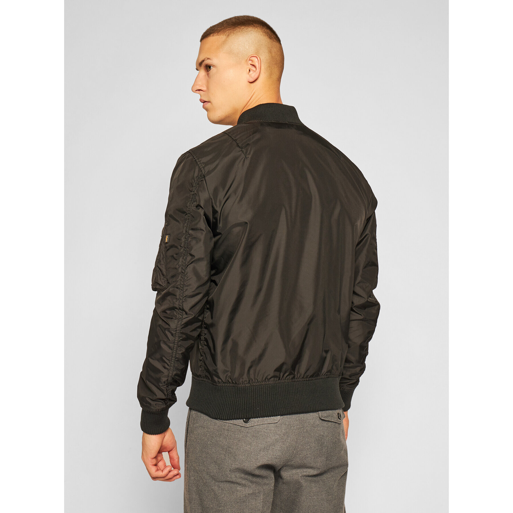 Alpha Industries Яке бомбър Ma-1 191103 Черен Regular Fit - Pepit.bg