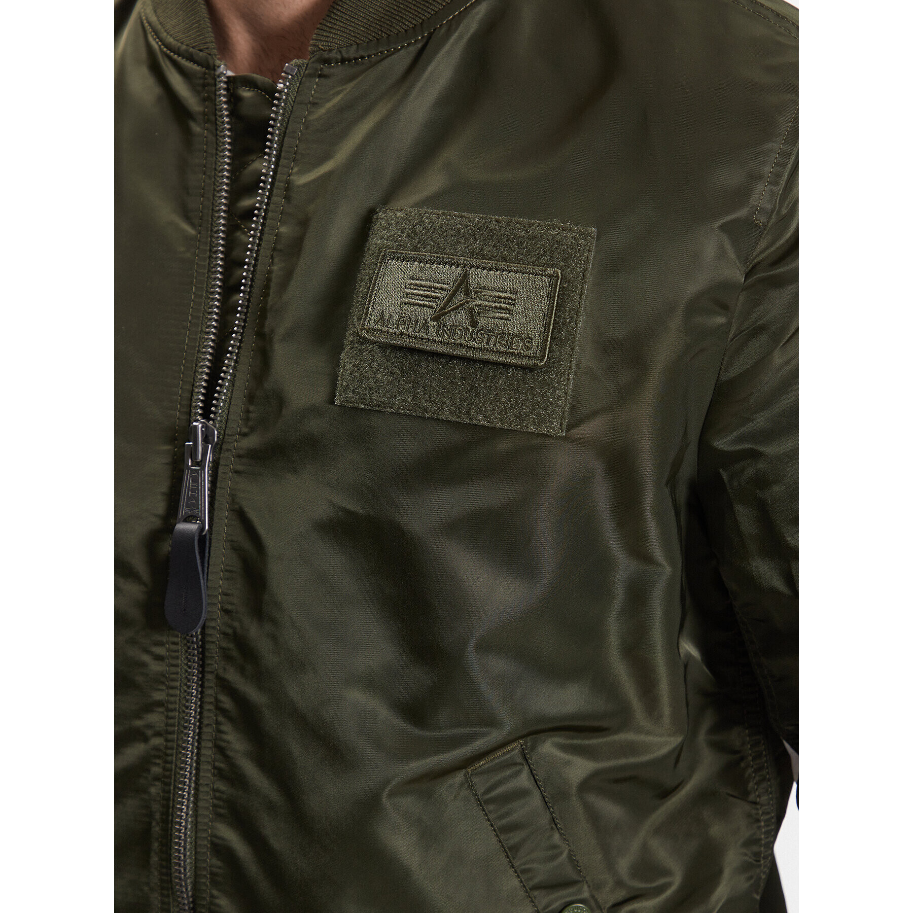 Alpha Industries Яке бомбър MA-1 196107 Зелен Regular Fit - Pepit.bg