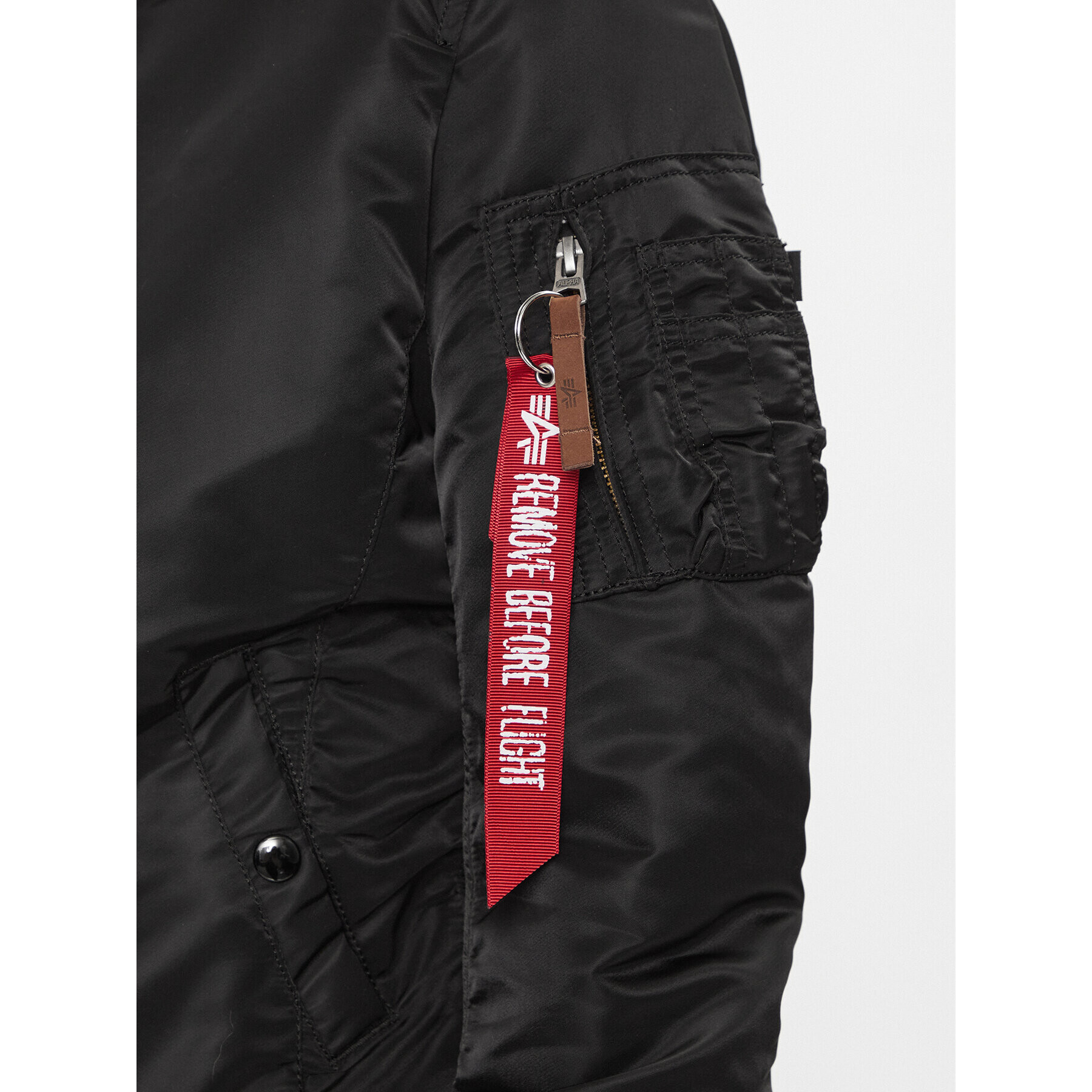 Alpha Industries Яке бомбър MA-1 VF 59 133009 Черен Regular Fit - Pepit.bg