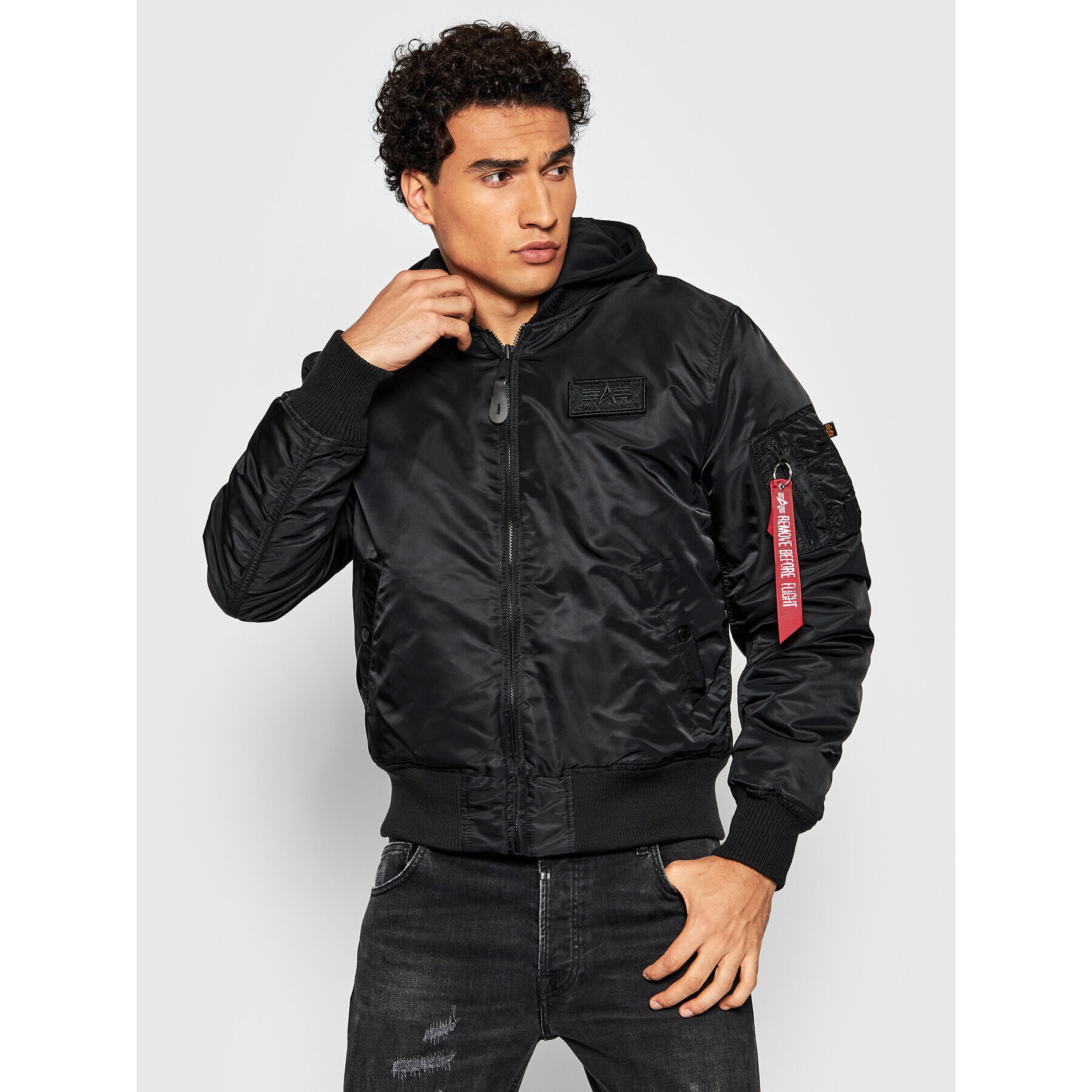 Alpha Industries Пухено яке Ma_1 Zh 128113 Черен Regular Fit - Pepit.bg