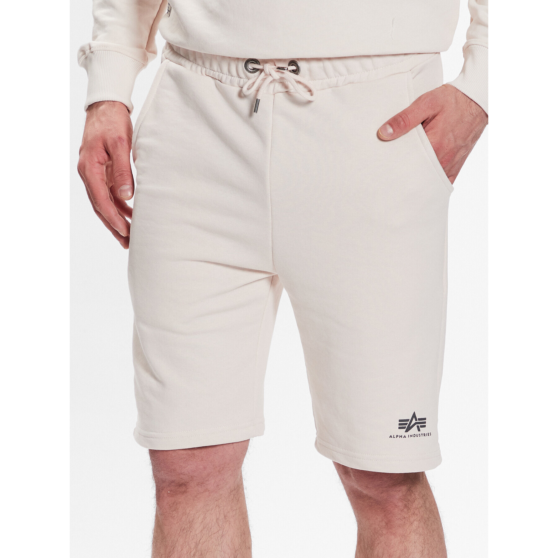 Alpha Industries Спортни шорти Basic 116363 Бежов Regular Fit - Pepit.bg
