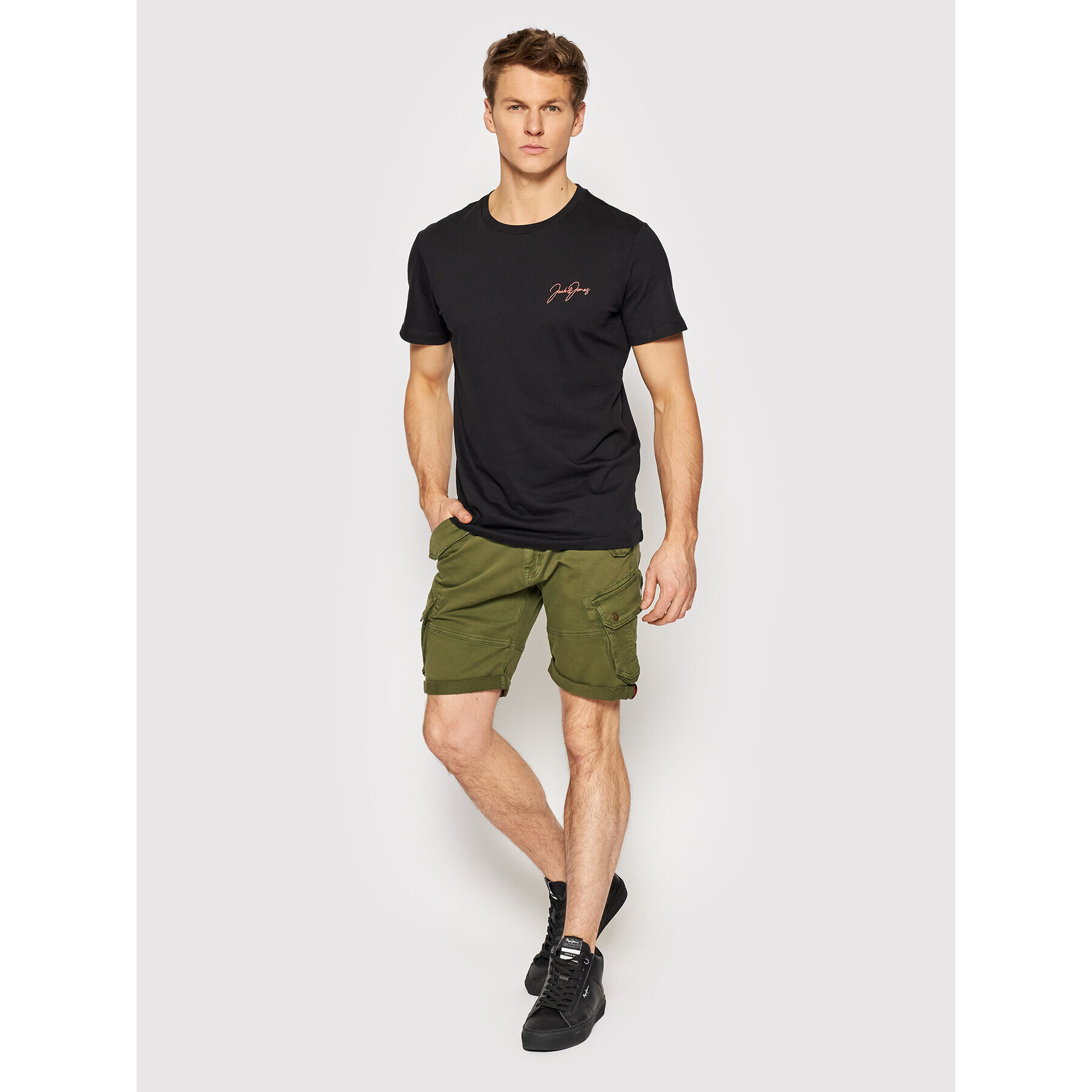 Alpha Industries Шорти от плат Combat 116210 Зелен Regular Fit - Pepit.bg