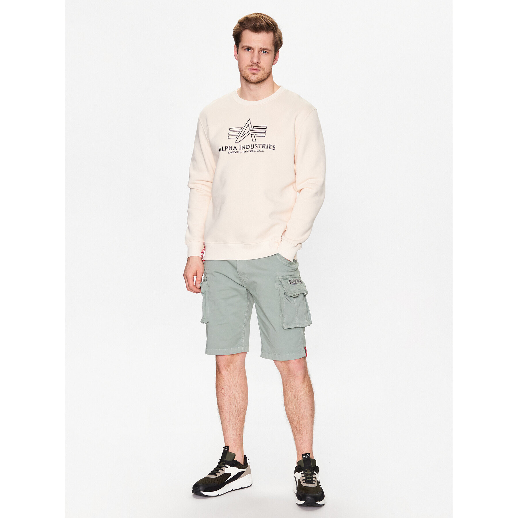 Alpha Industries Шорти от плат Crew 176203 Зелен Slim Fit - Pepit.bg