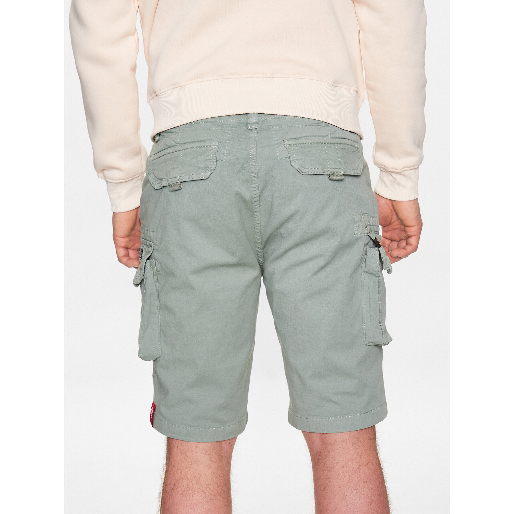Alpha Industries Шорти от плат Crew 176203 Зелен Slim Fit - Pepit.bg
