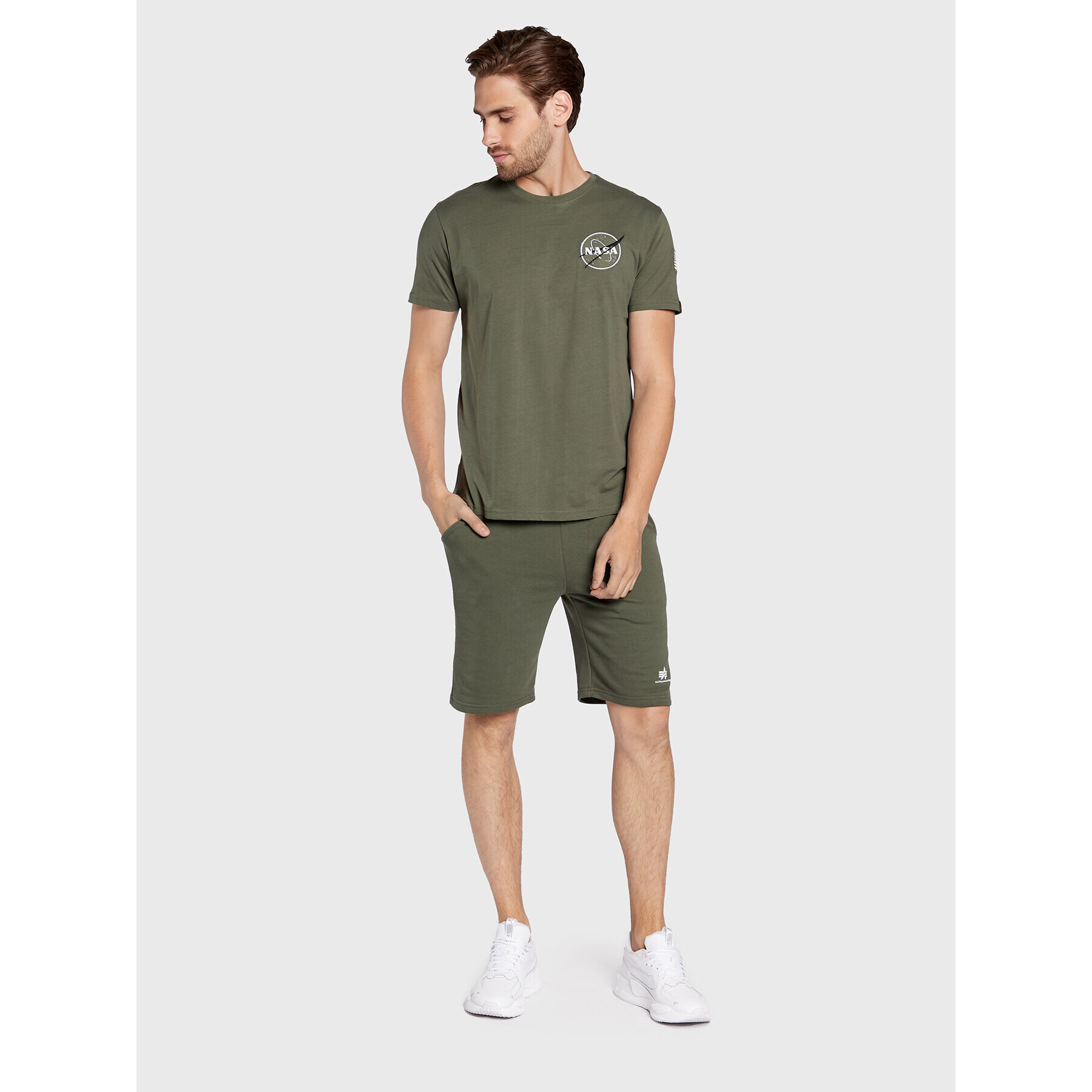 Alpha Industries Спортни шорти Basic 116363 Зелен Regular Fit - Pepit.bg